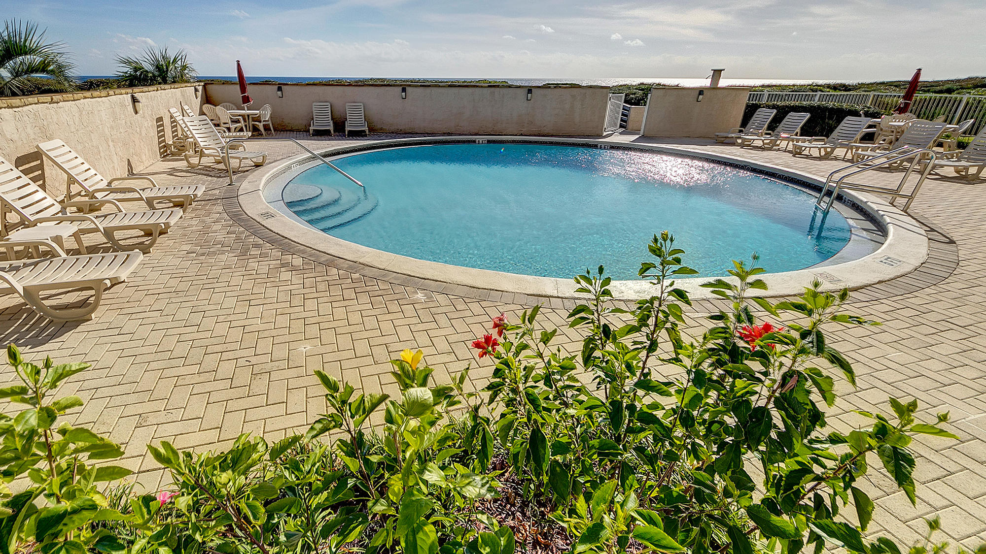 BEACHCREST CONDO - Residential