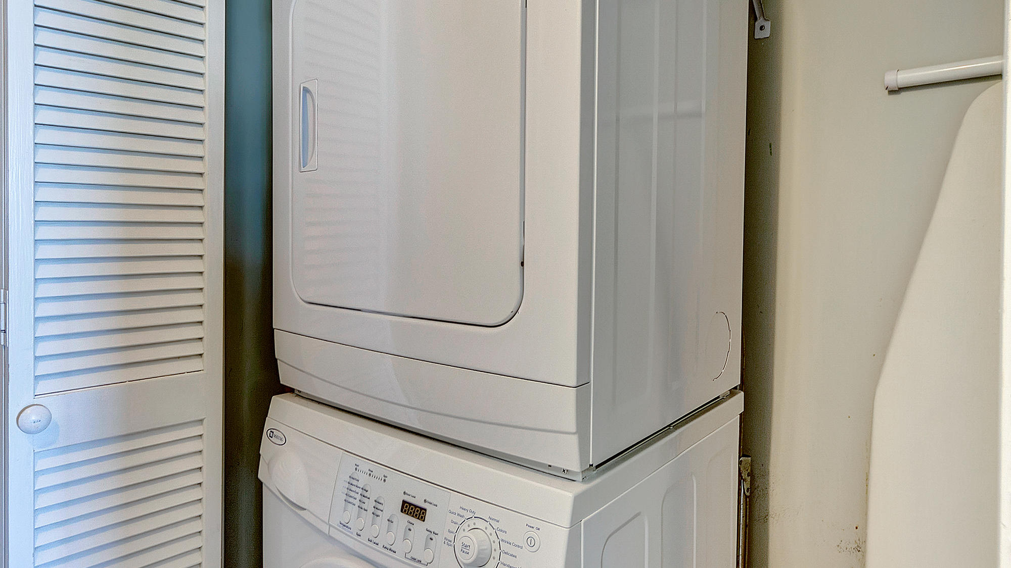 BEACHCREST CONDO - Residential