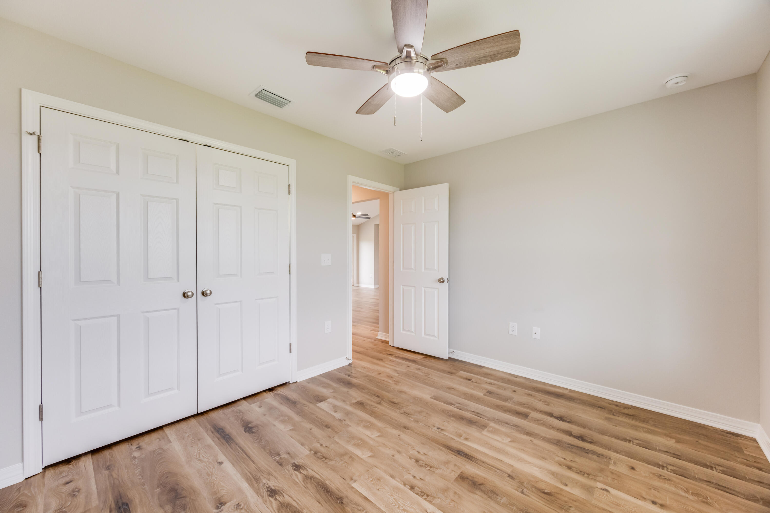 Garden City Park - Residential