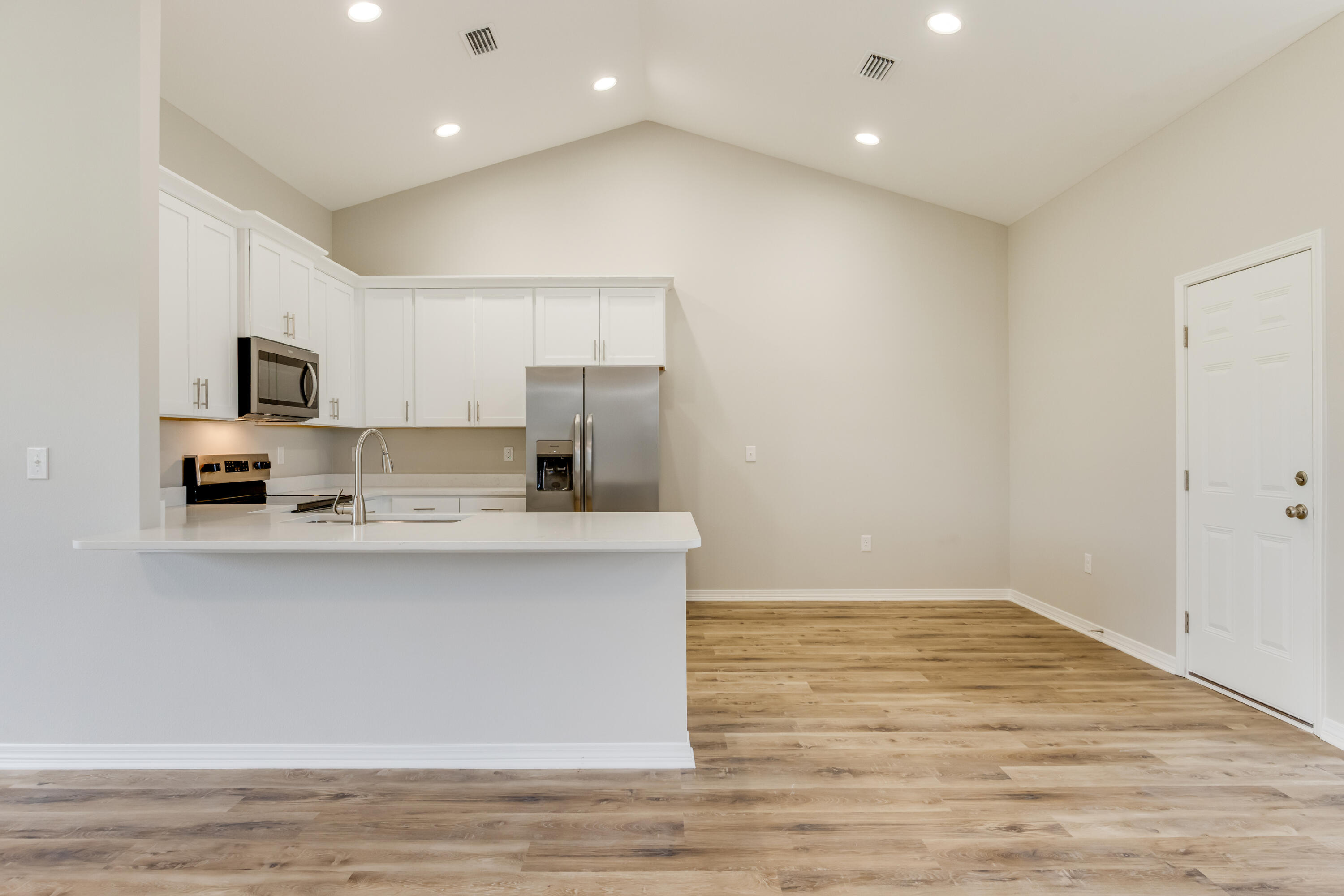 Garden City Park - Residential