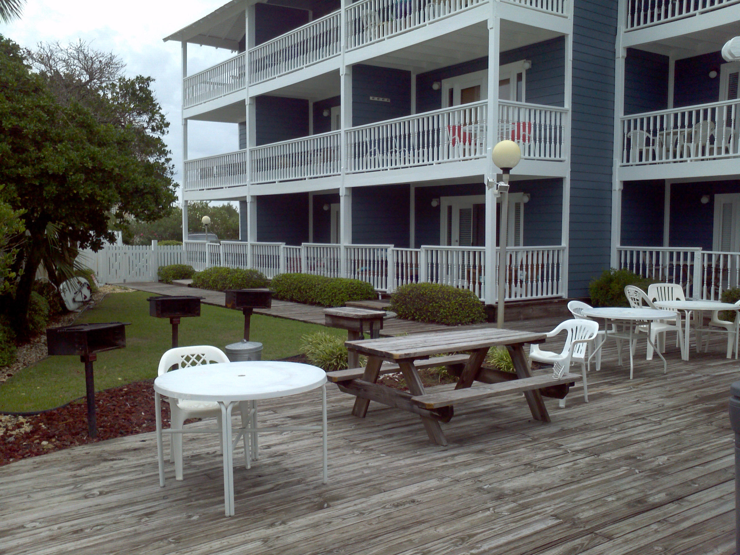 Summer Breeze Condo - Residential