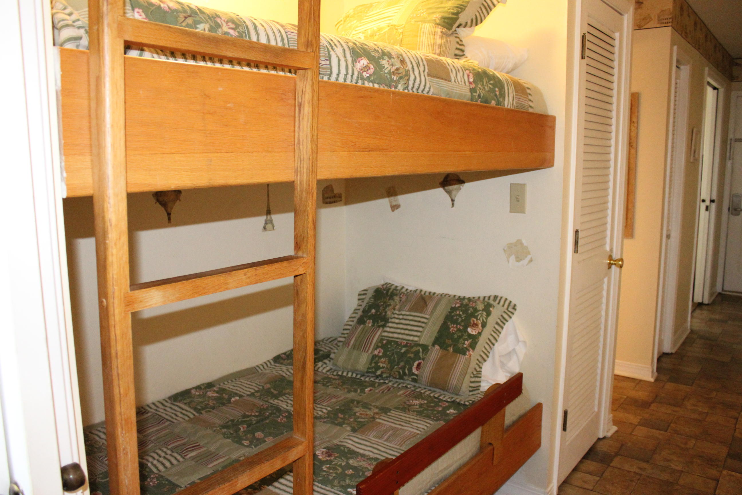 Summer Breeze Condo - Residential