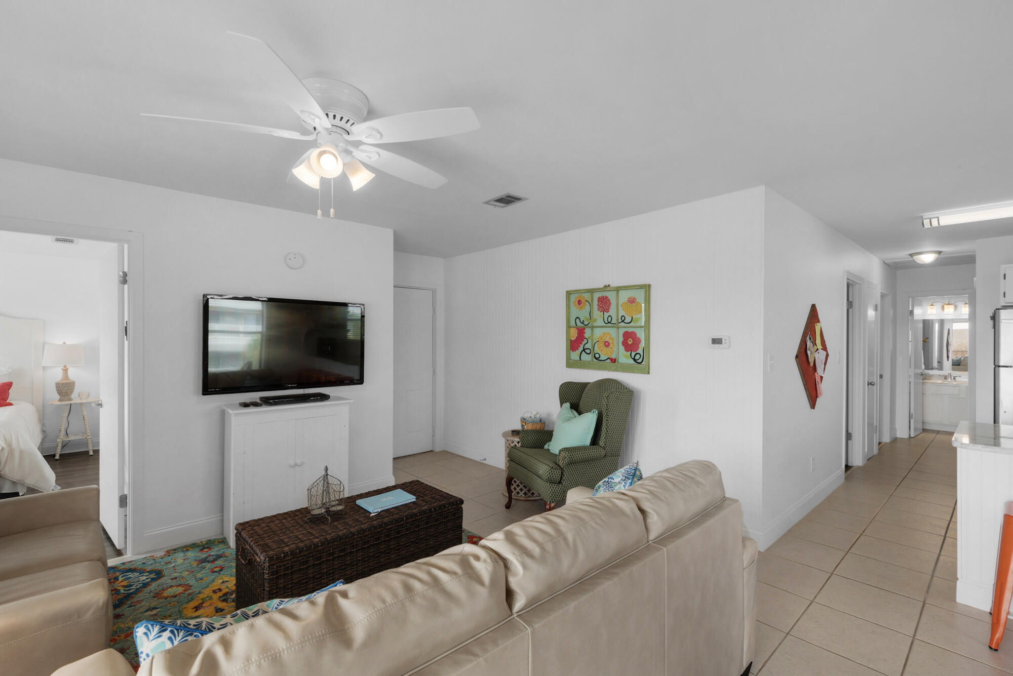 BEACHWOOD VILLAS CONDO PH 2 - Residential