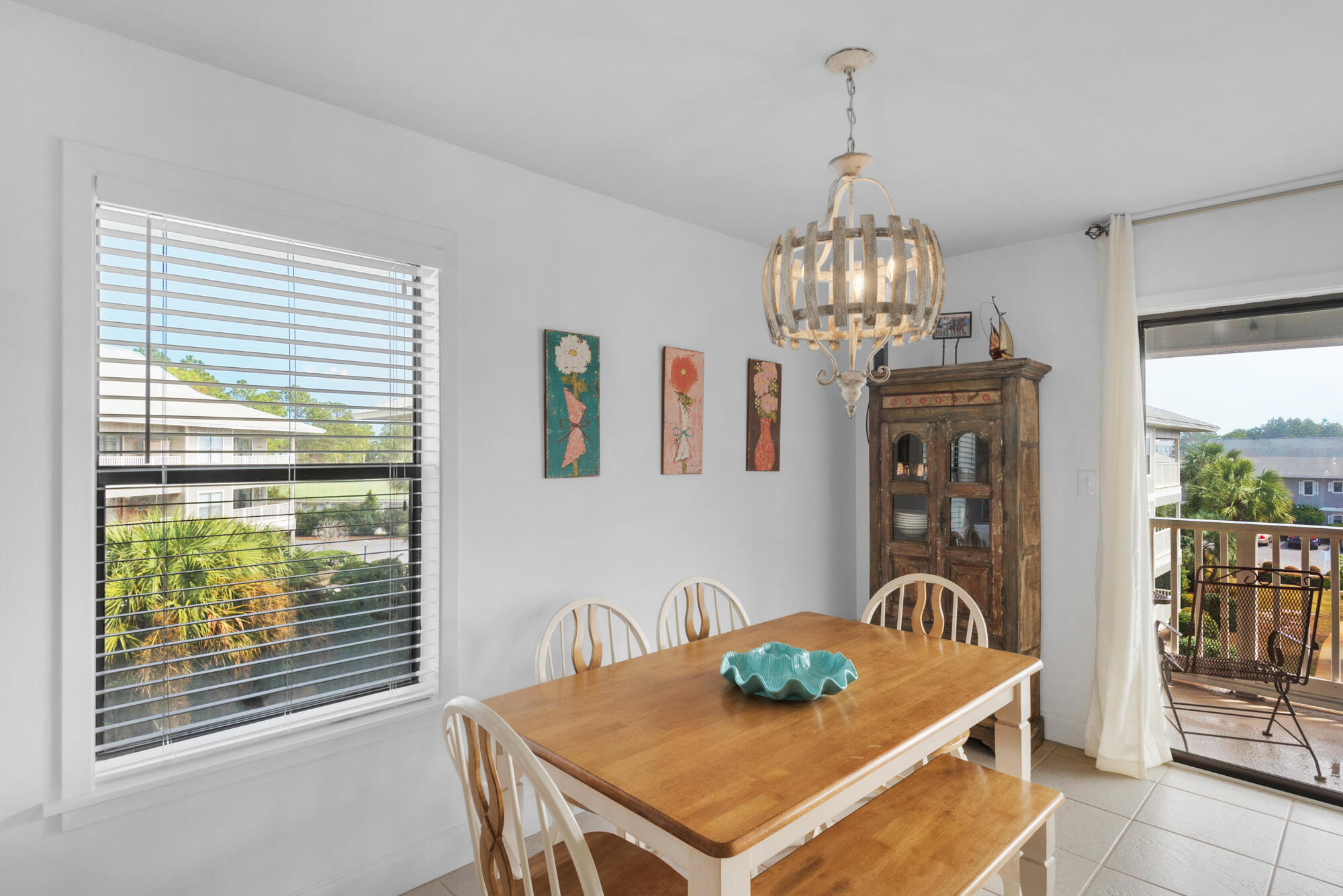 BEACHWOOD VILLAS CONDO PH 2 - Residential