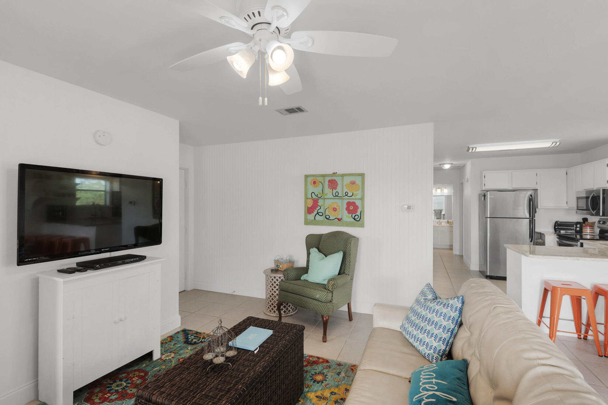 BEACHWOOD VILLAS CONDO PH 2 - Residential