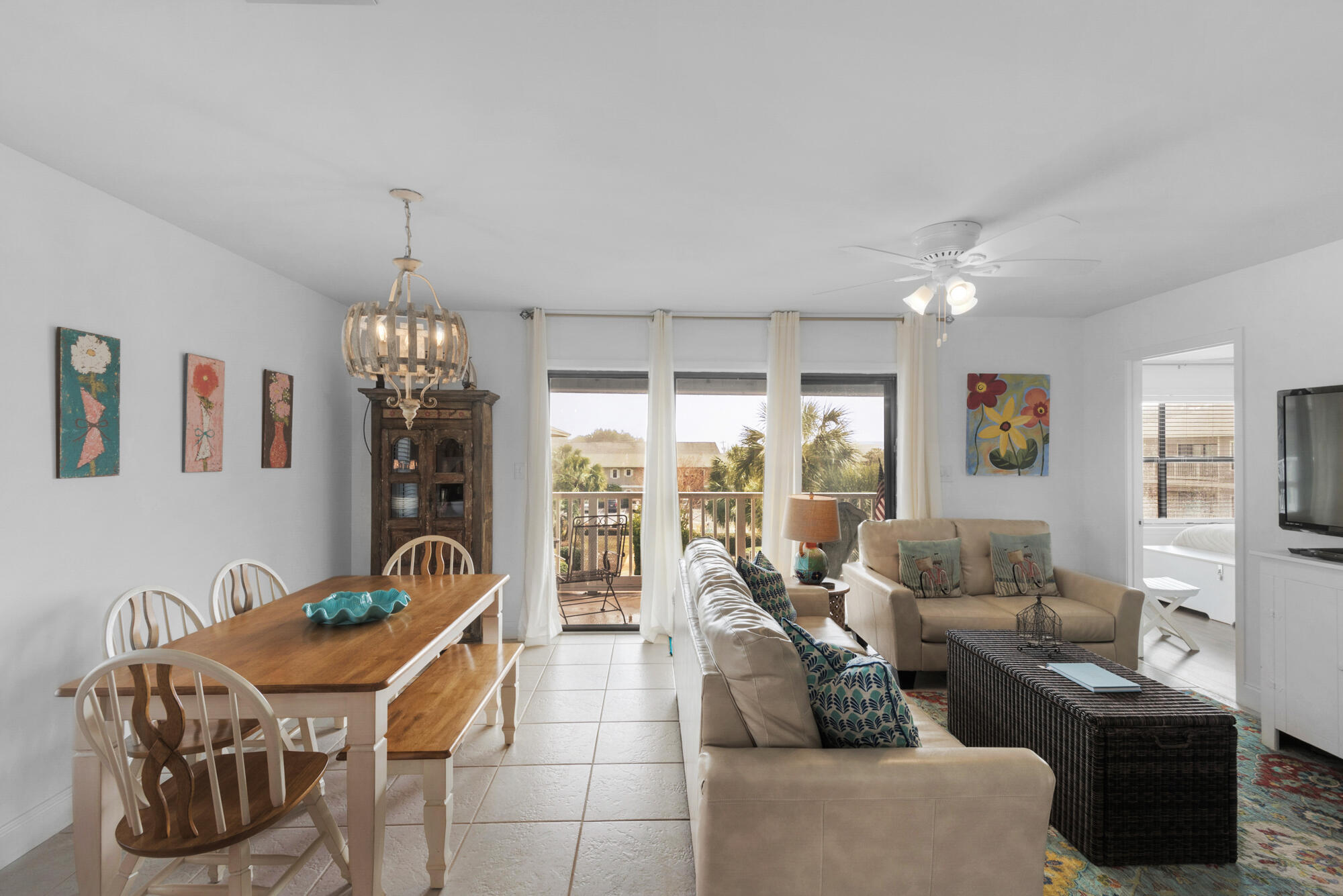 BEACHWOOD VILLAS CONDO PH 2 - Residential