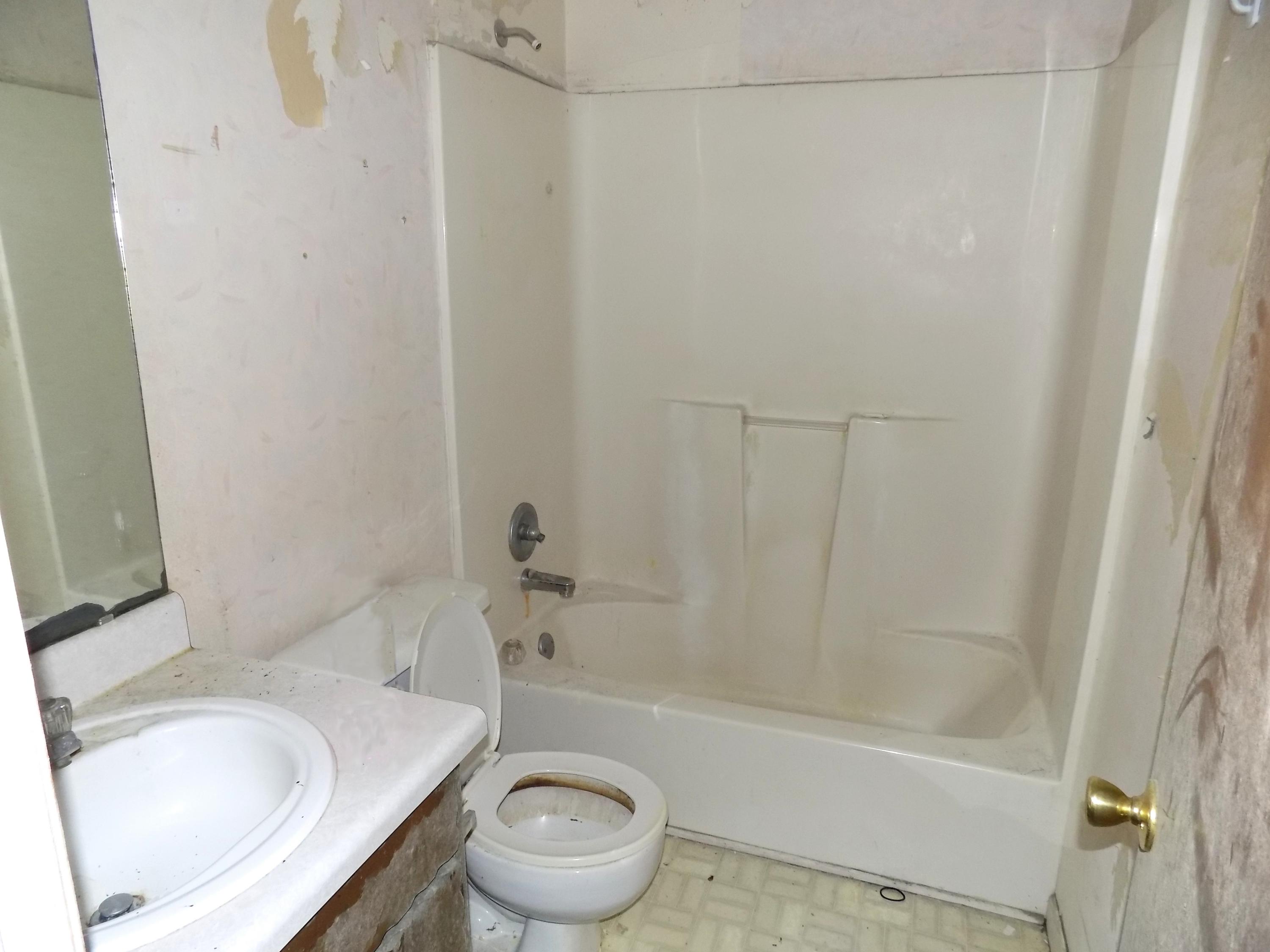 HELMS & ALLEN - Residential