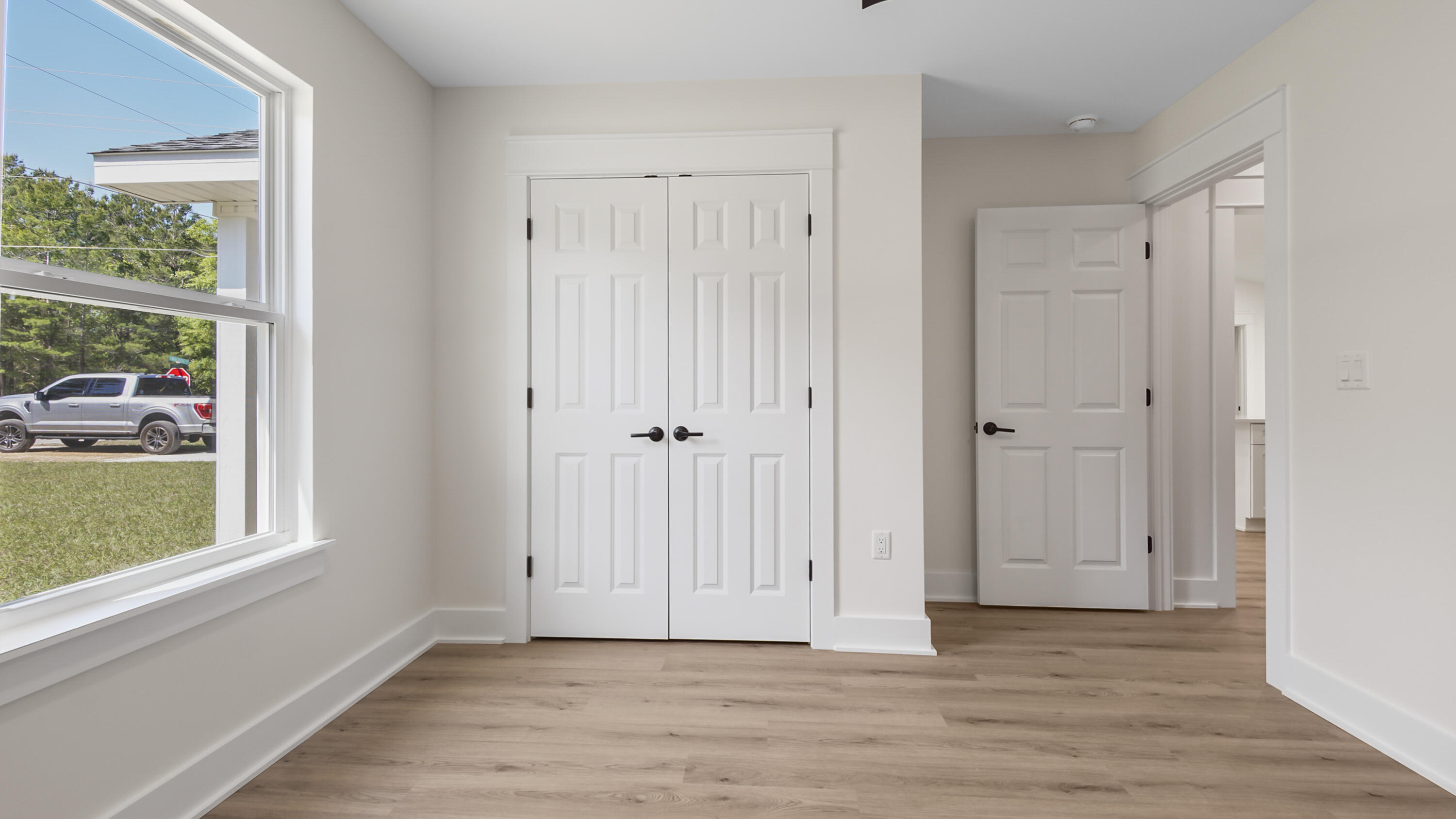 OAKWOOD HILLS UNIT 1 - Residential