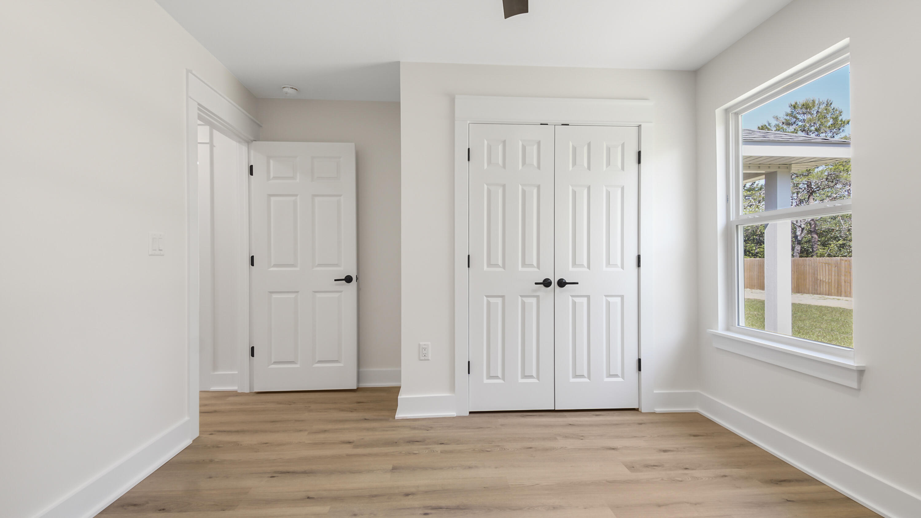 OAKWOOD HILLS UNIT 1 - Residential