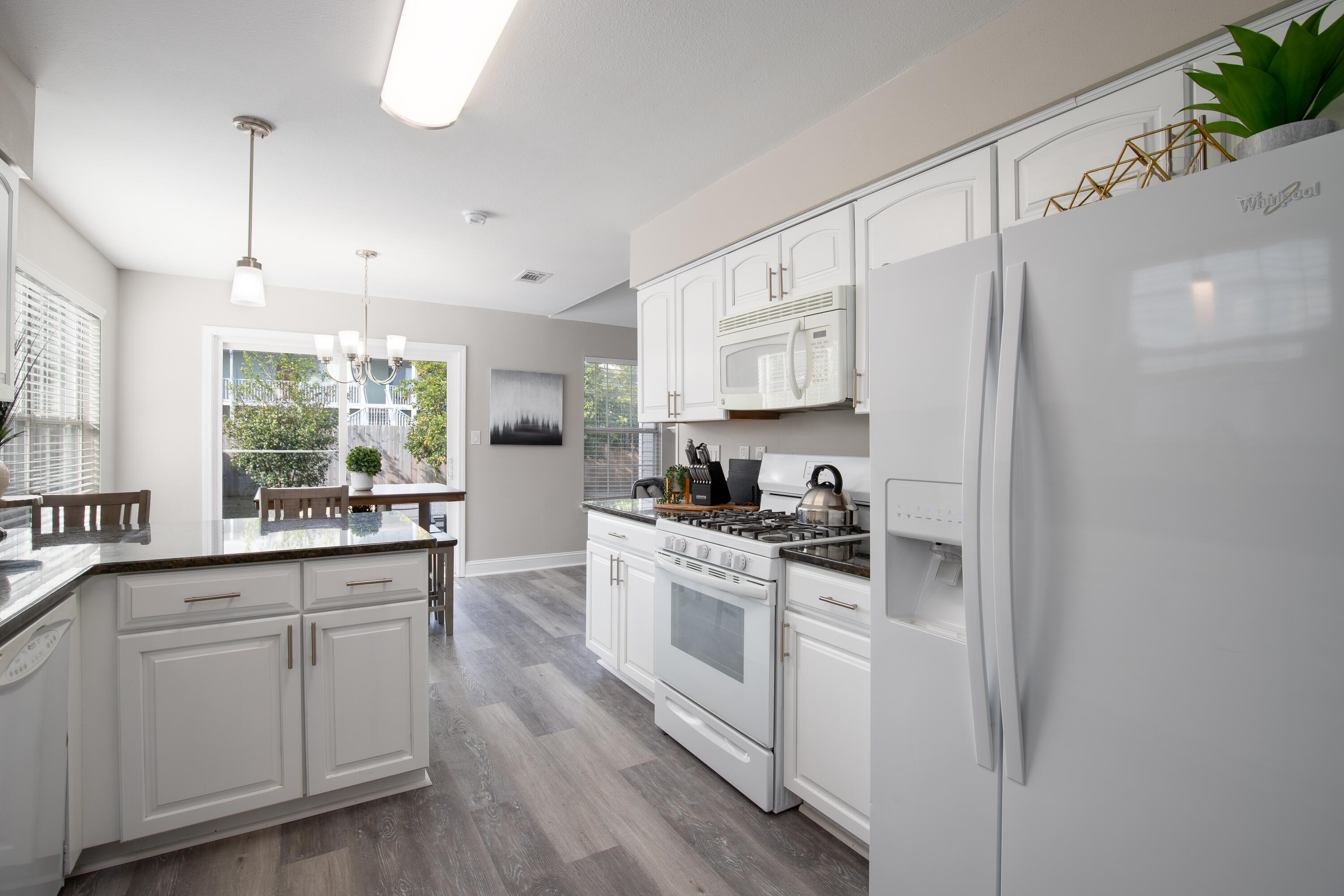 SANDY RIDGE ESTATES - Residential