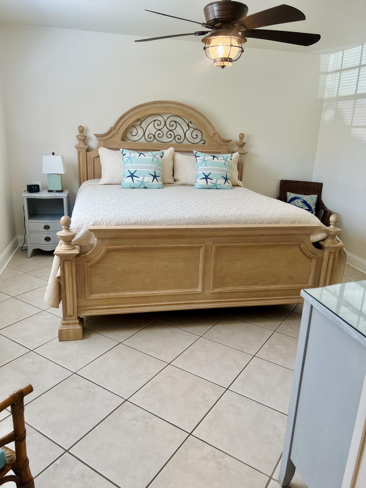 SEASCAPE CONDO GARDEN VILLA - Residential