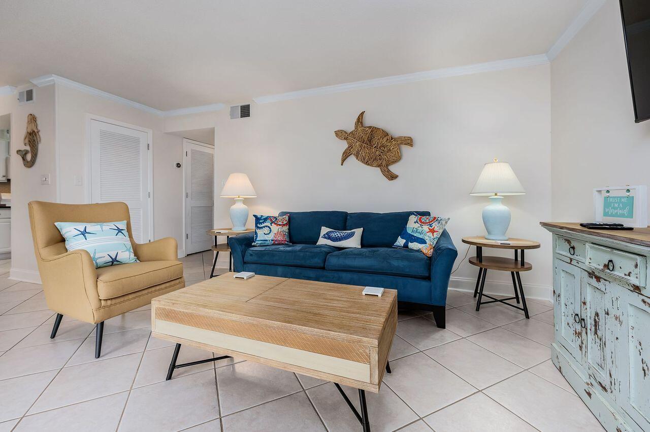 SEASCAPE CONDO GARDEN VILLA - Residential