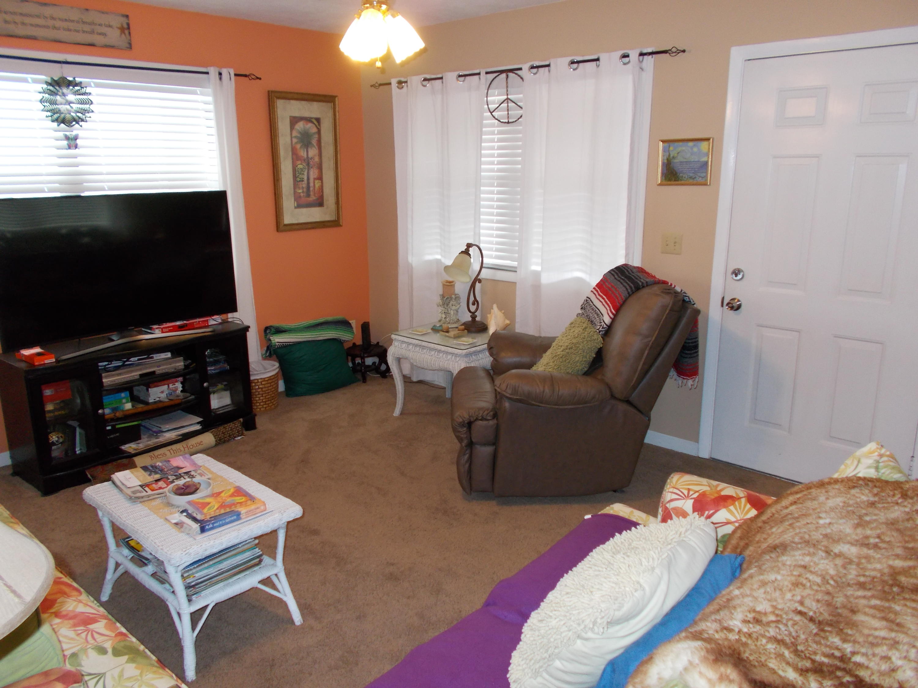 LAGUNA BEACH 7TH ADDN - Residential