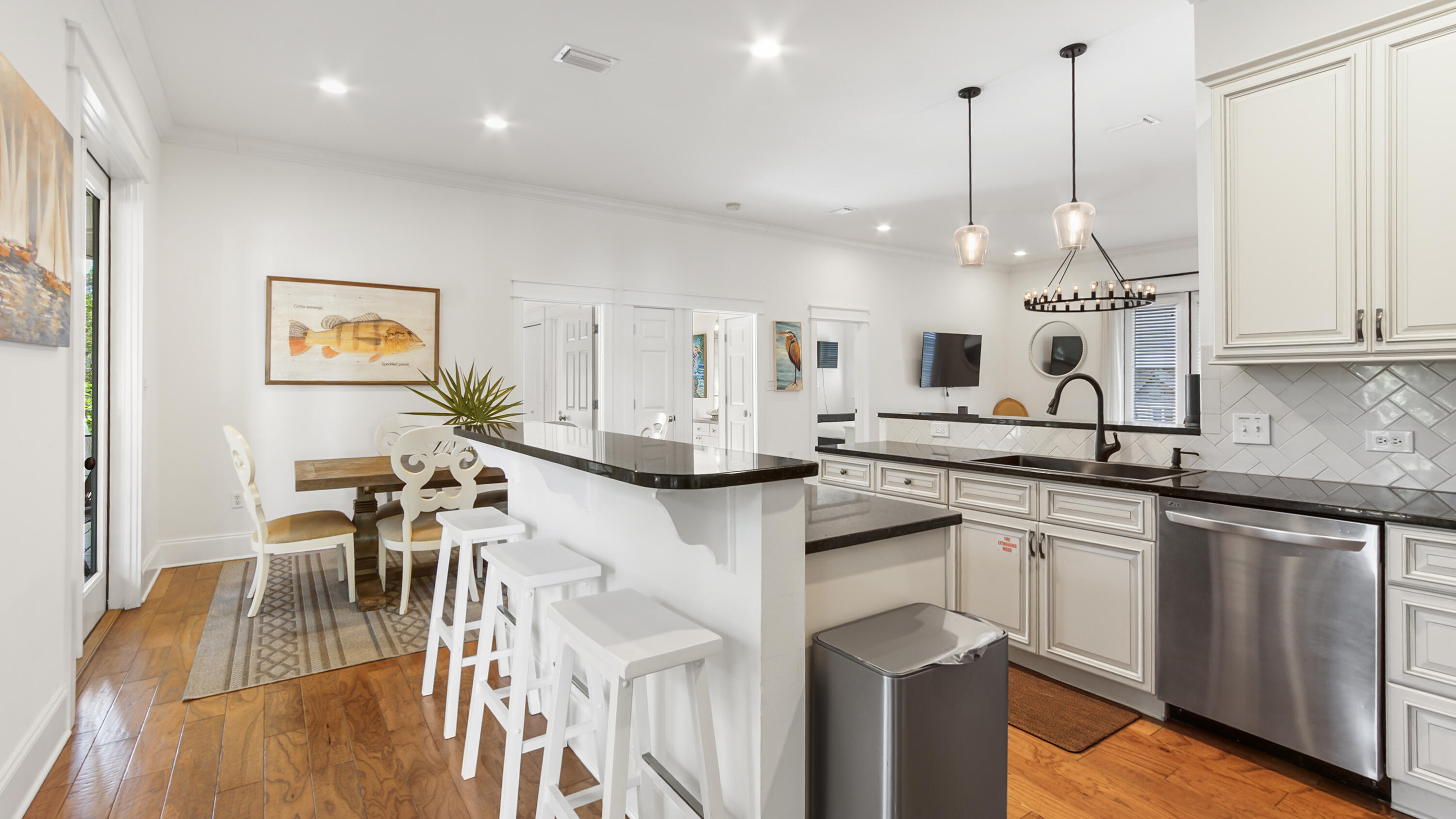 GULF SHORE MANOR - Residential