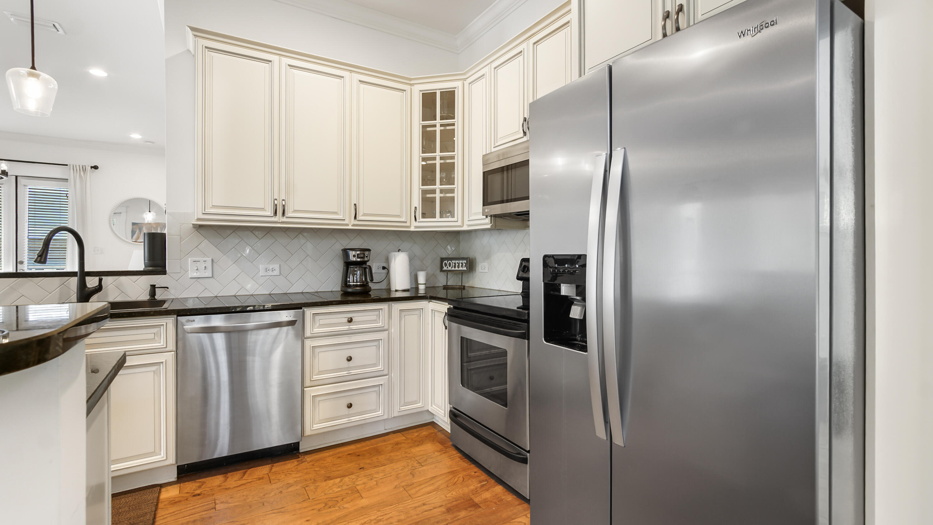 GULF SHORE MANOR - Residential