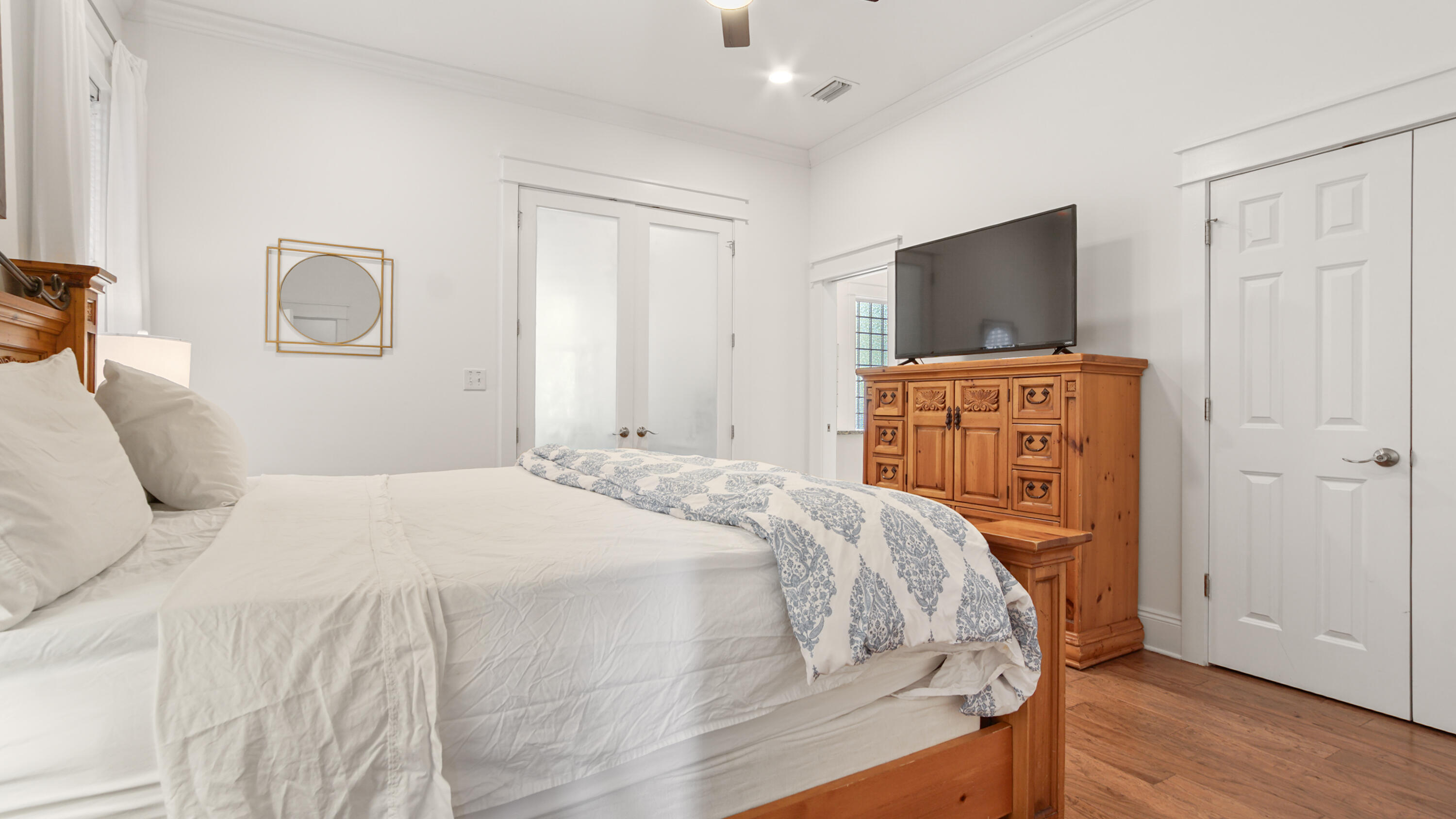 GULF SHORE MANOR - Residential