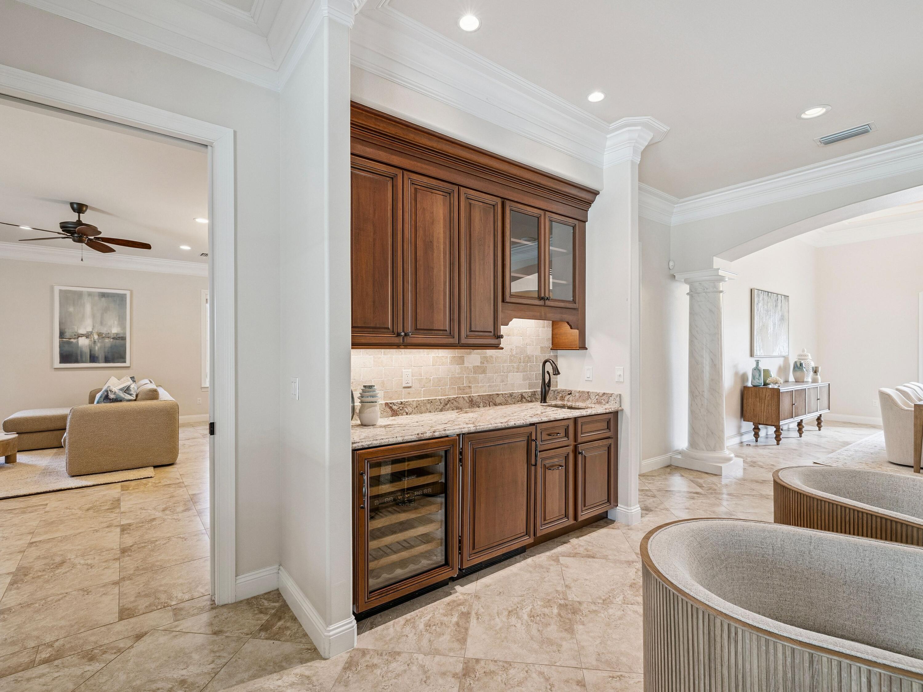 BURNT PINE - Residential