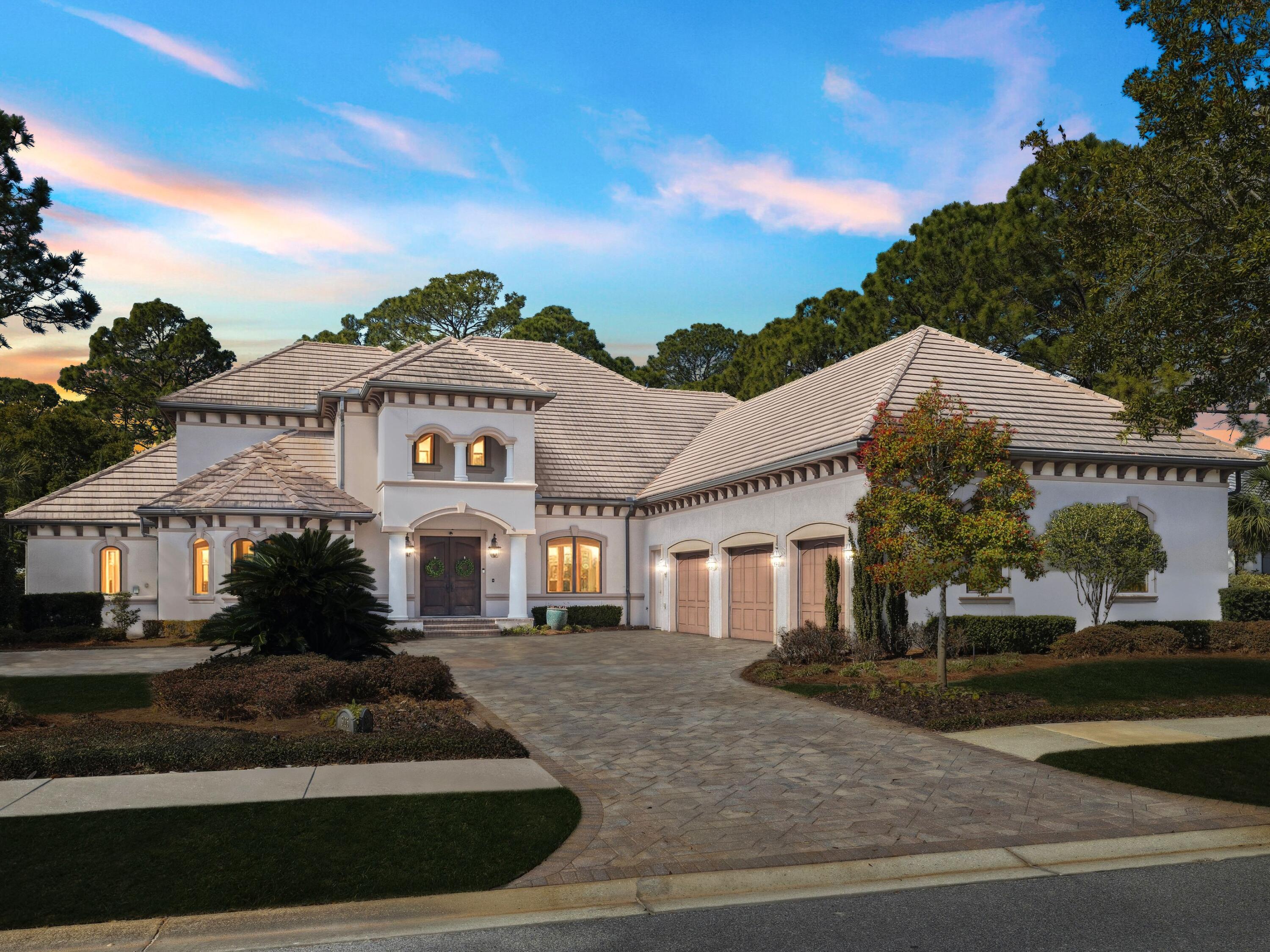 BURNT PINE - Residential