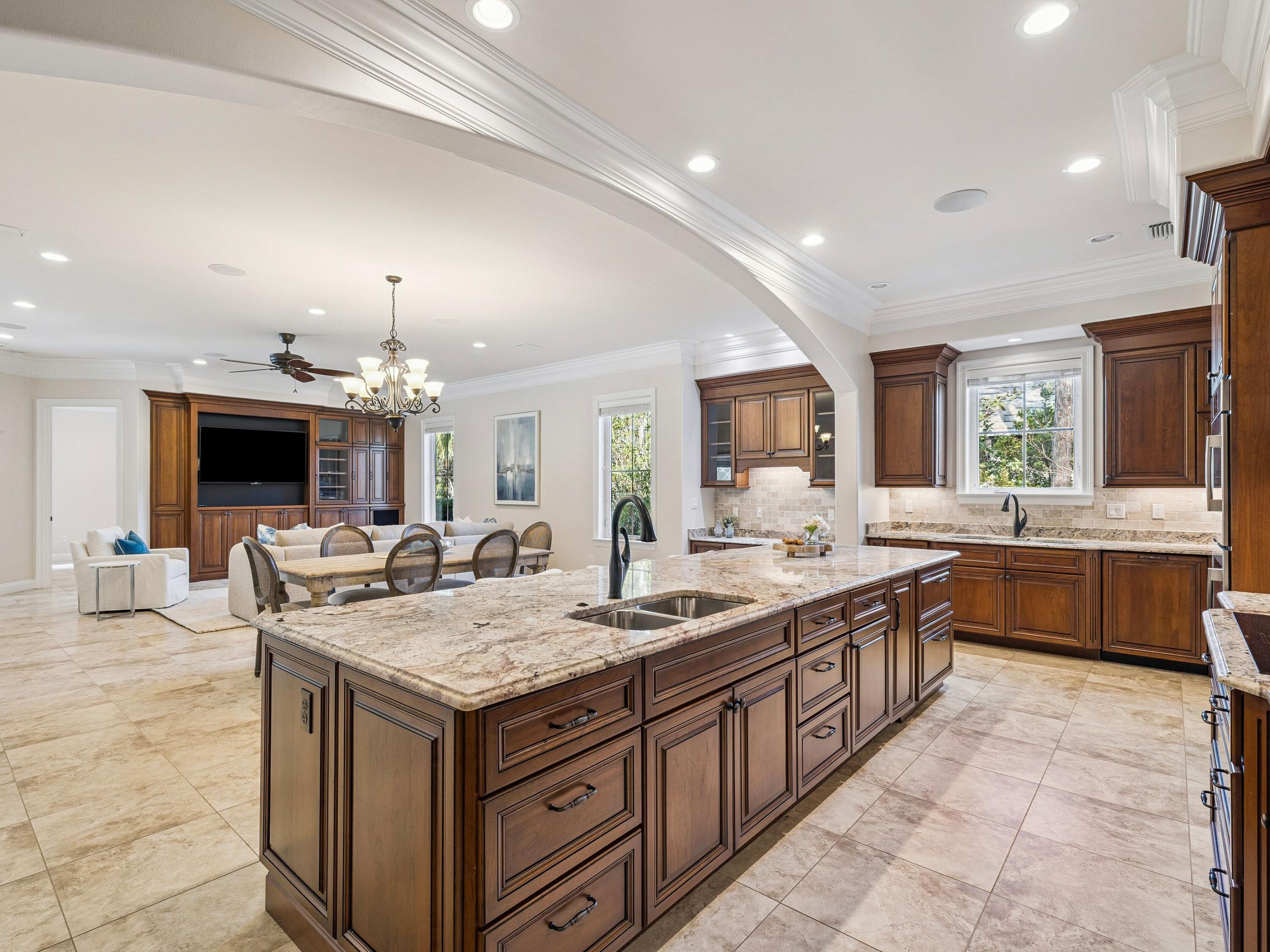 BURNT PINE - Residential