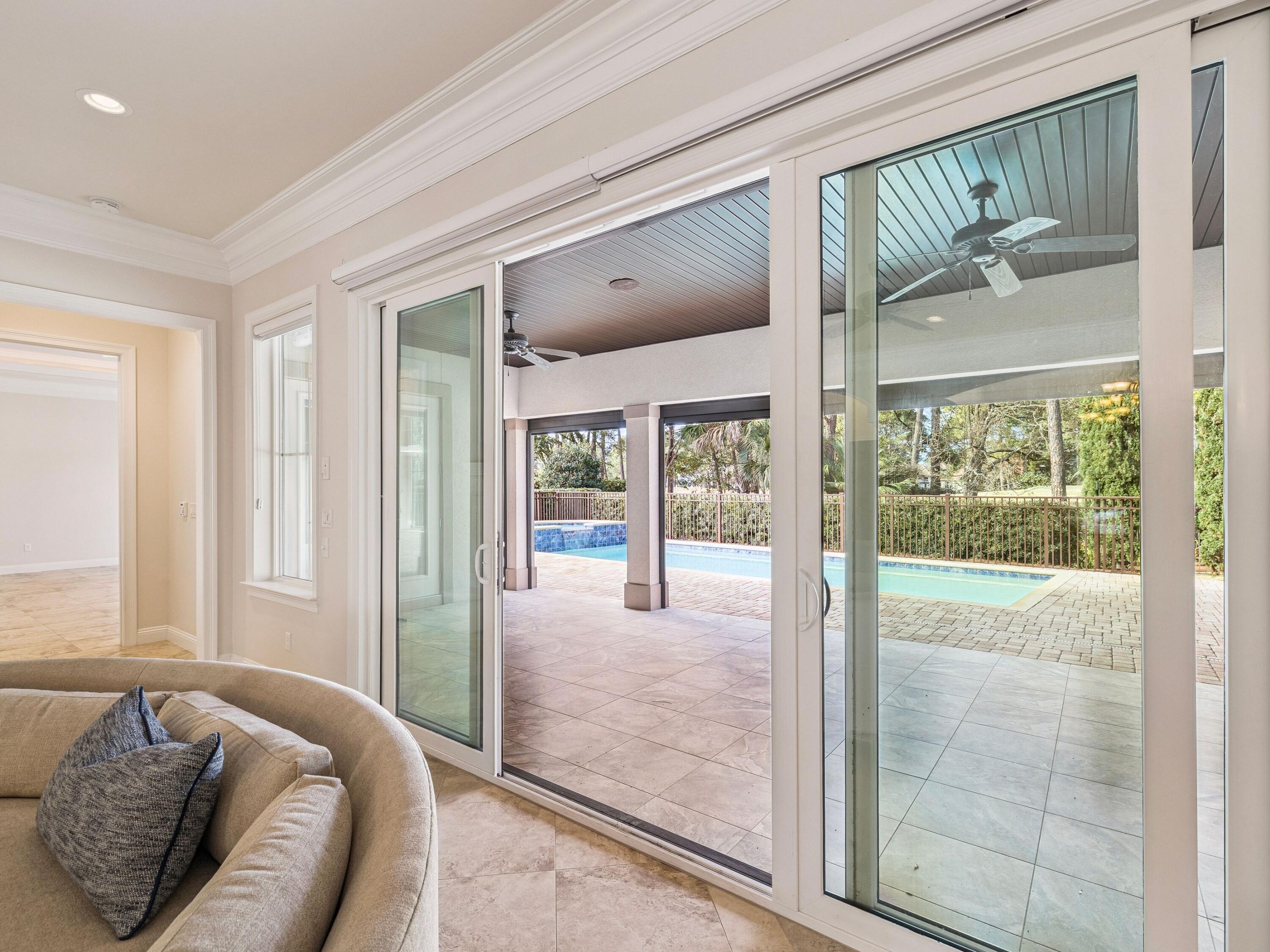 BURNT PINE - Residential