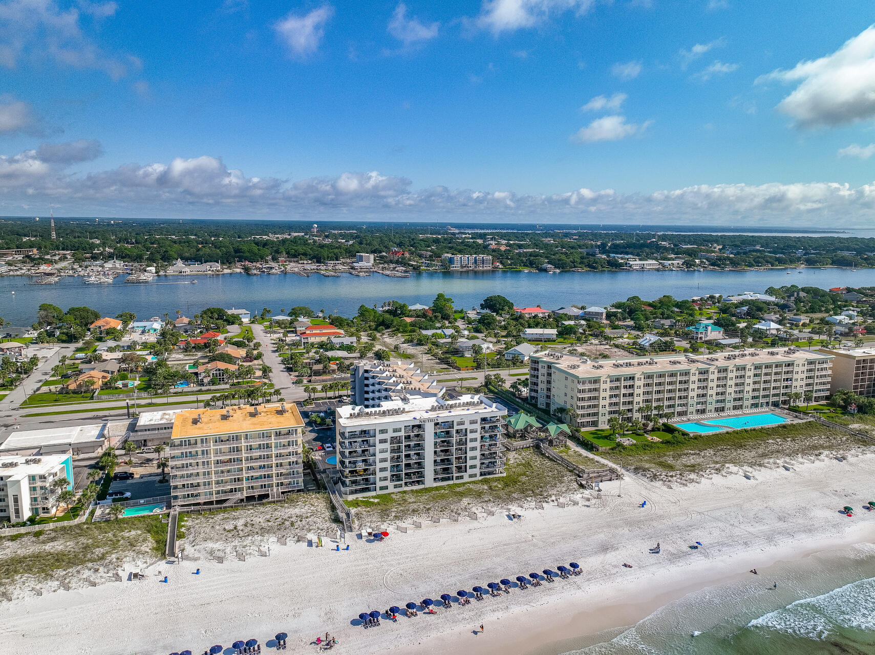 NAUTILUS CONDO - Residential