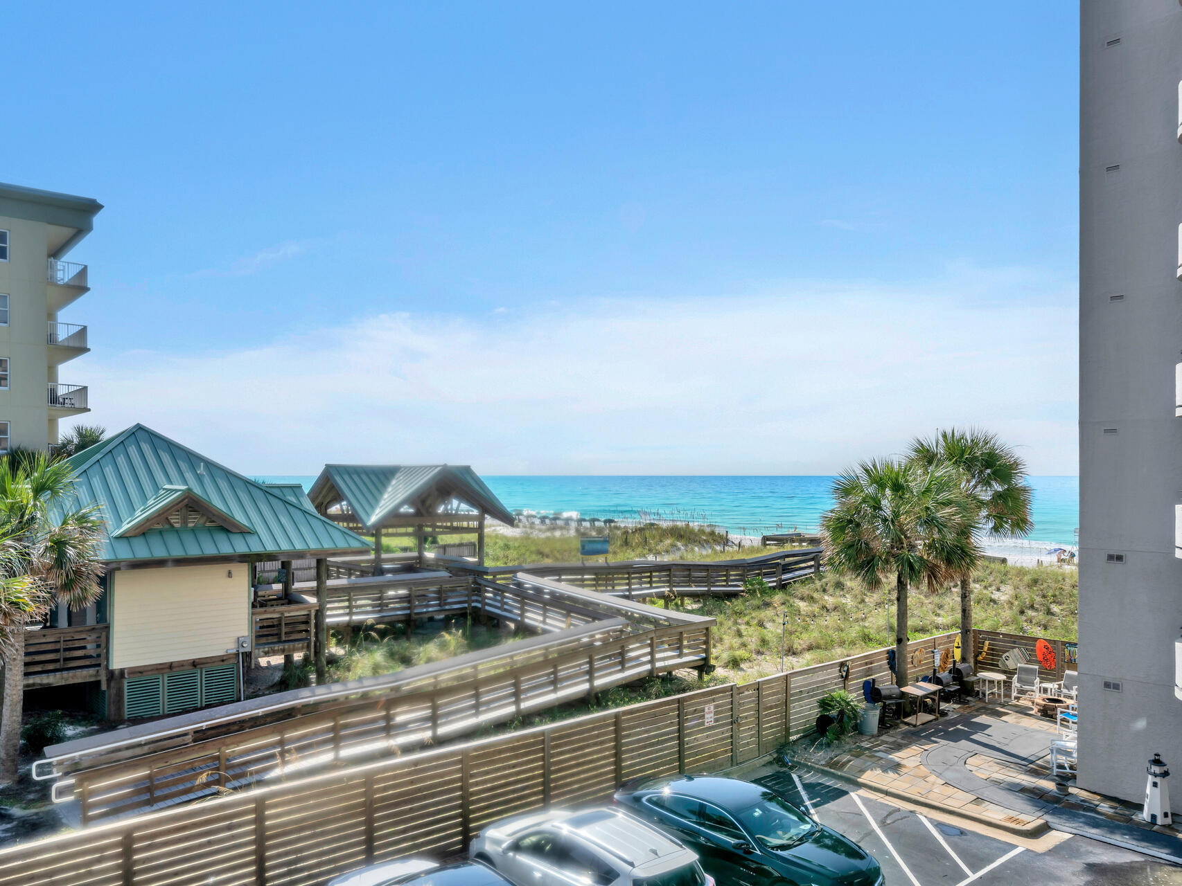 NAUTILUS CONDO - Residential