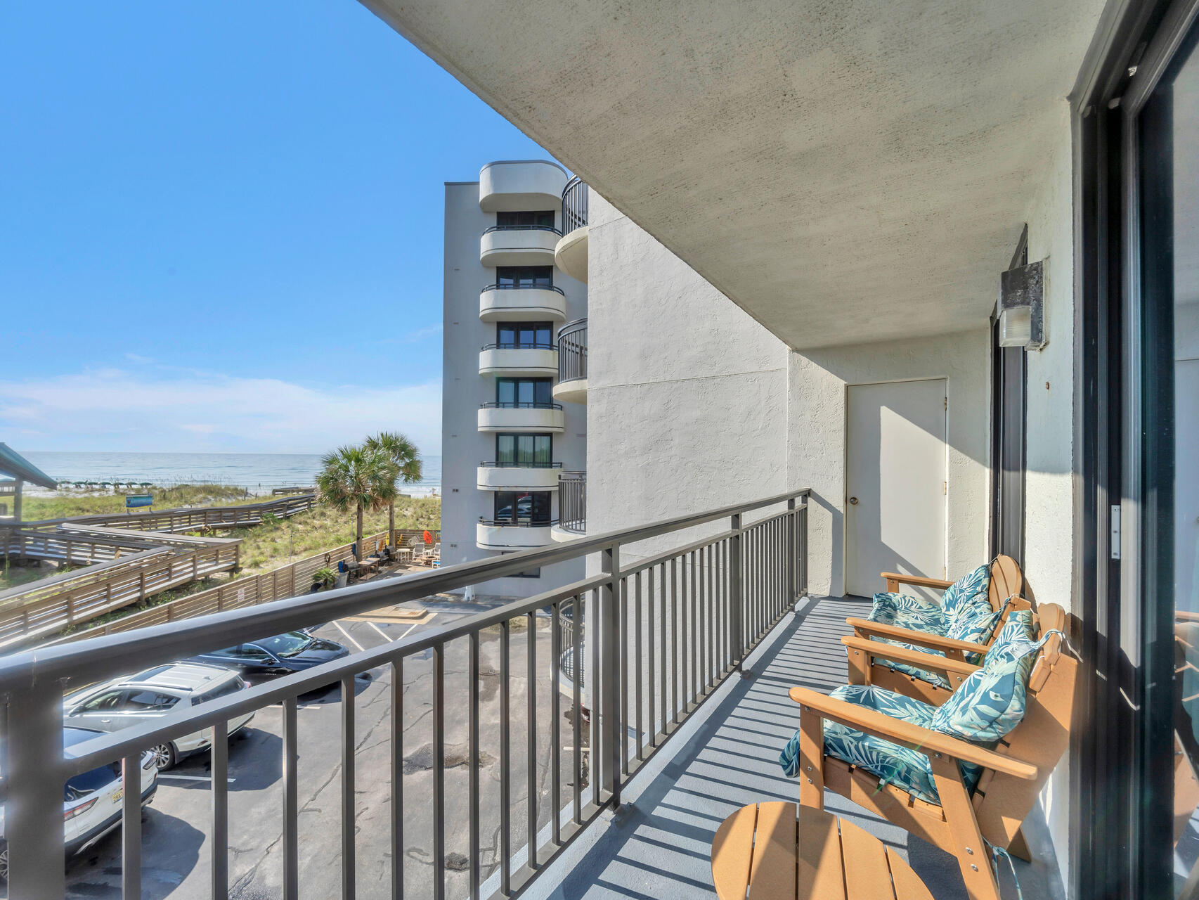 NAUTILUS CONDO - Residential