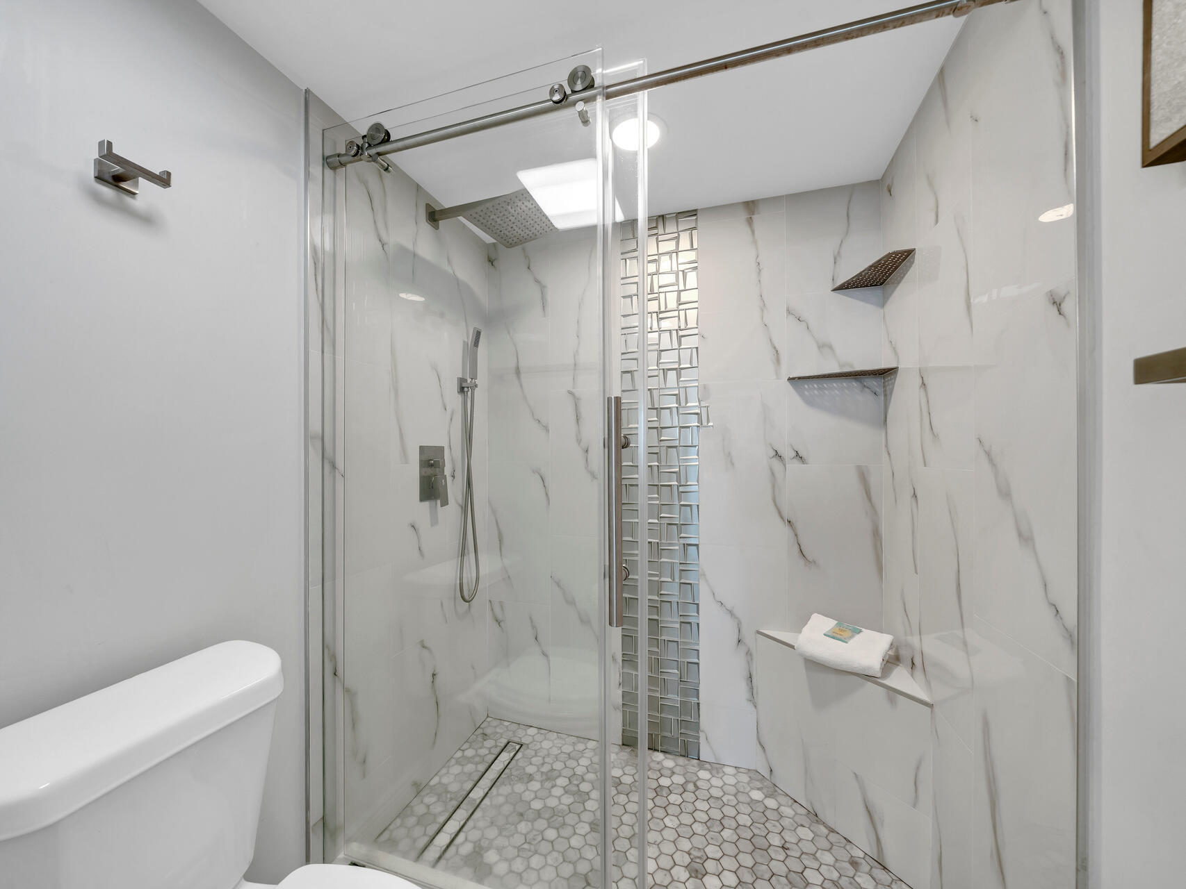 NAUTILUS CONDO - Residential