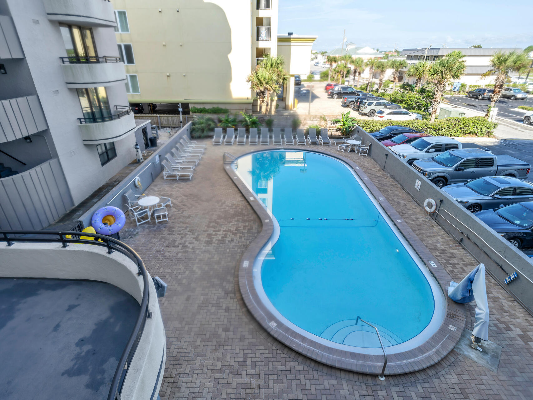 NAUTILUS CONDO - Residential