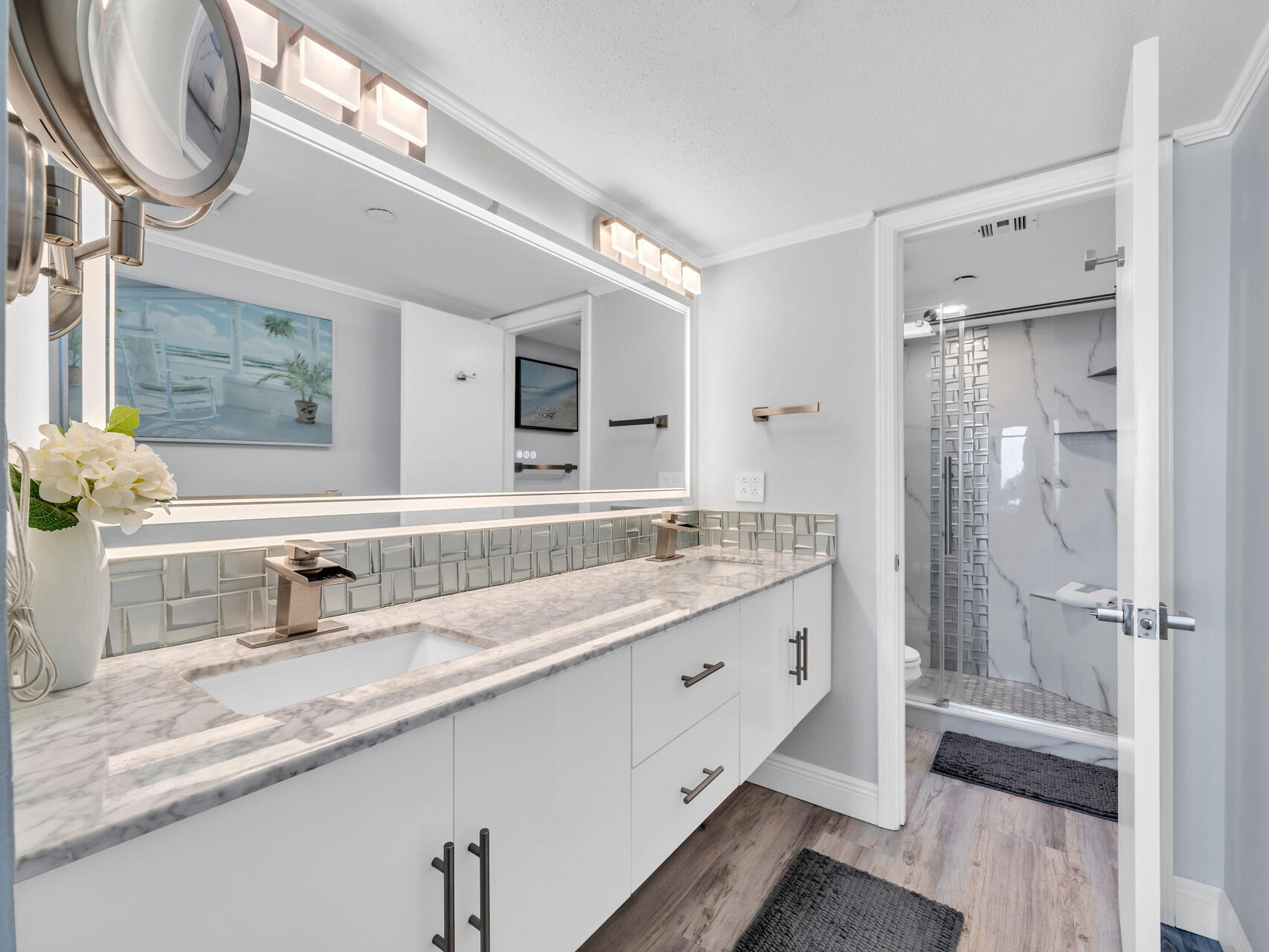 NAUTILUS CONDO - Residential