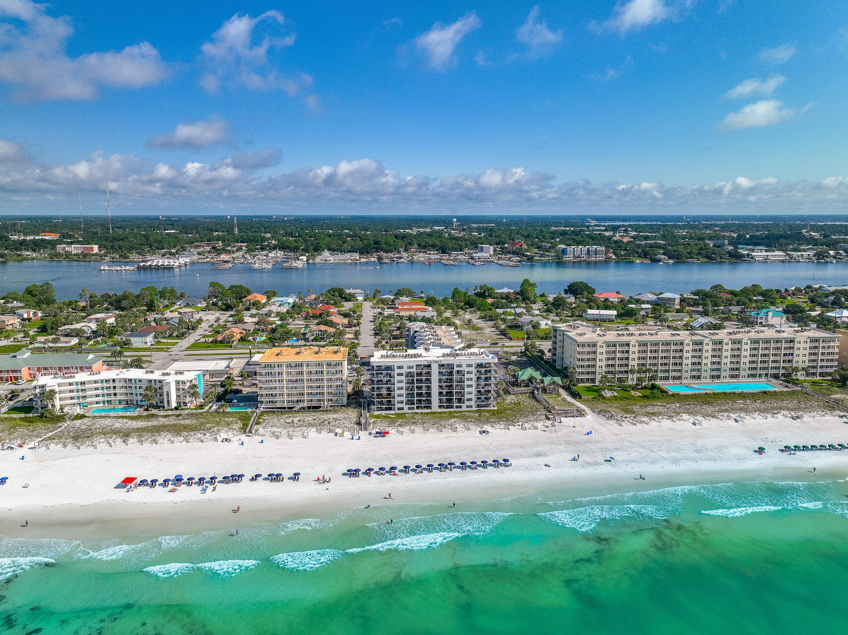 NAUTILUS CONDO - Residential