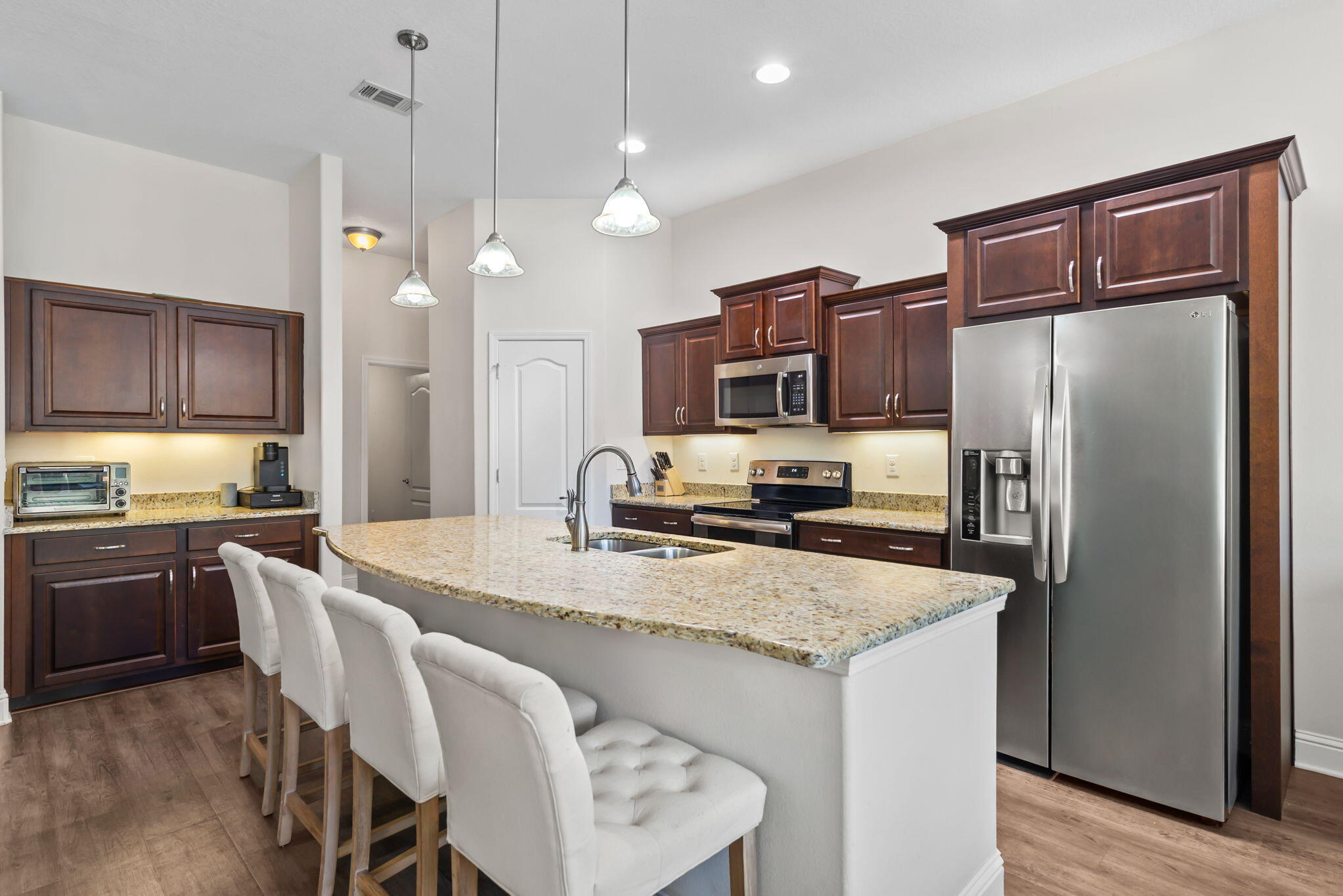 NAVARRE 2ND ADDITION - Residential