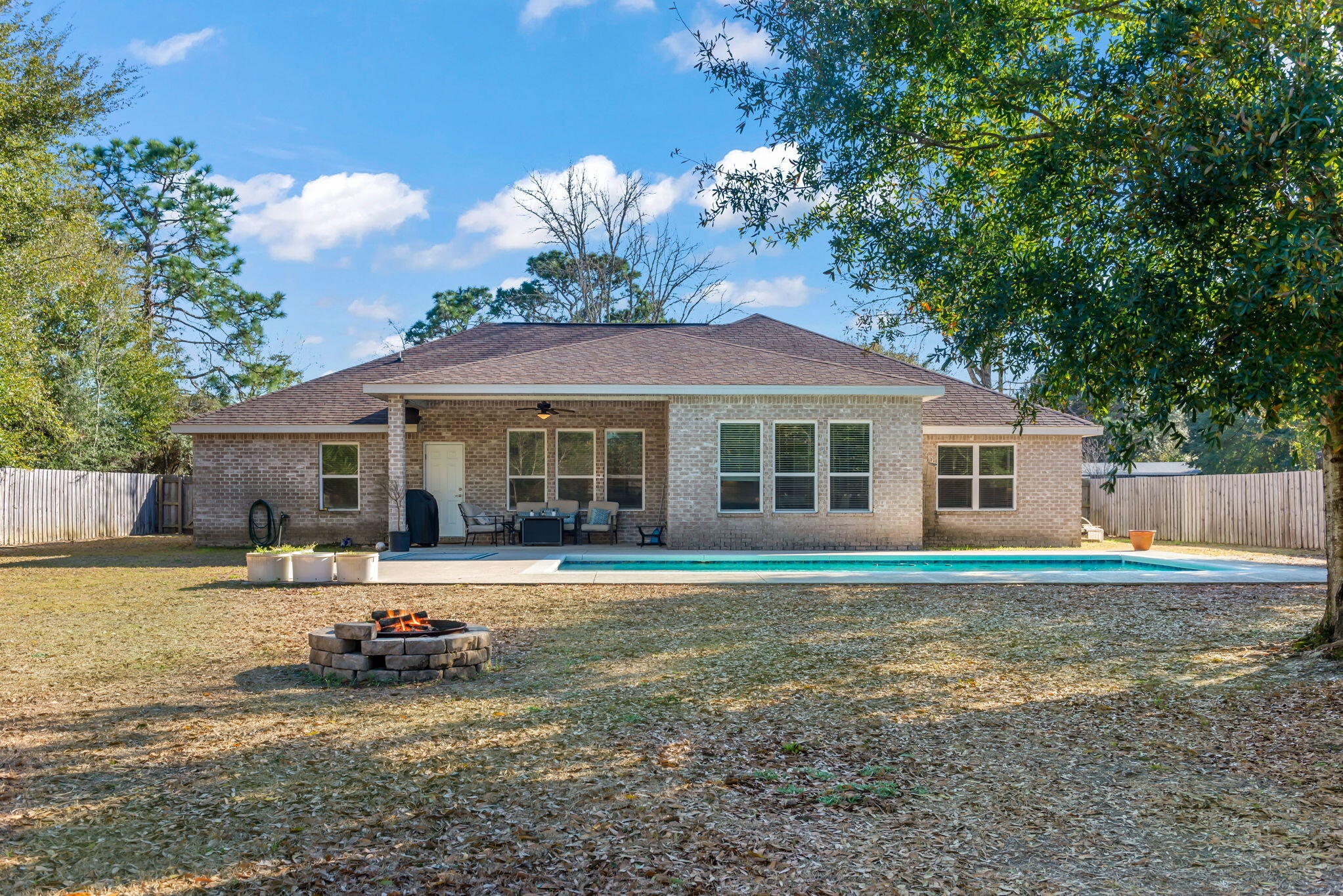 NAVARRE 2ND ADDITION - Residential