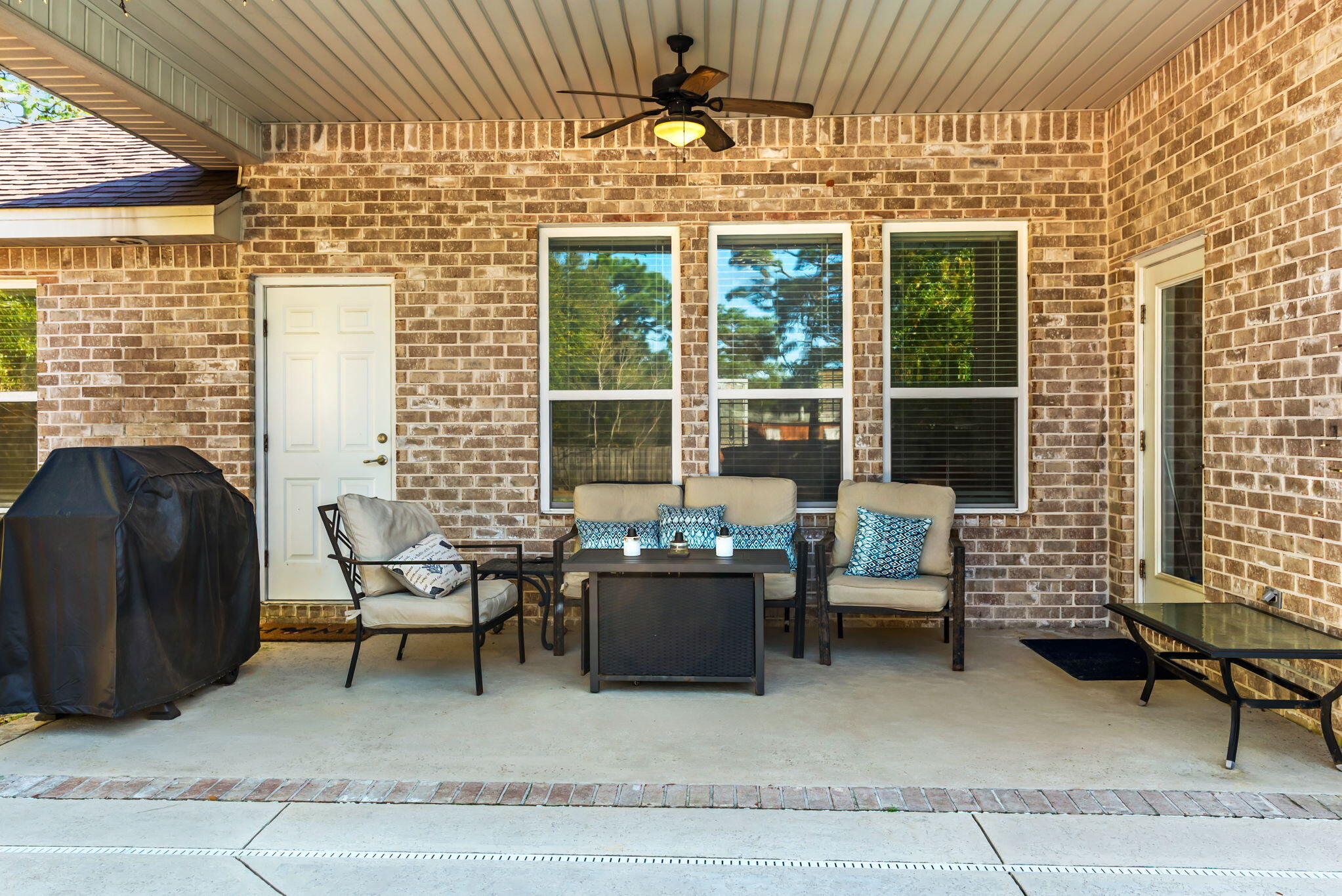 NAVARRE 2ND ADDITION - Residential