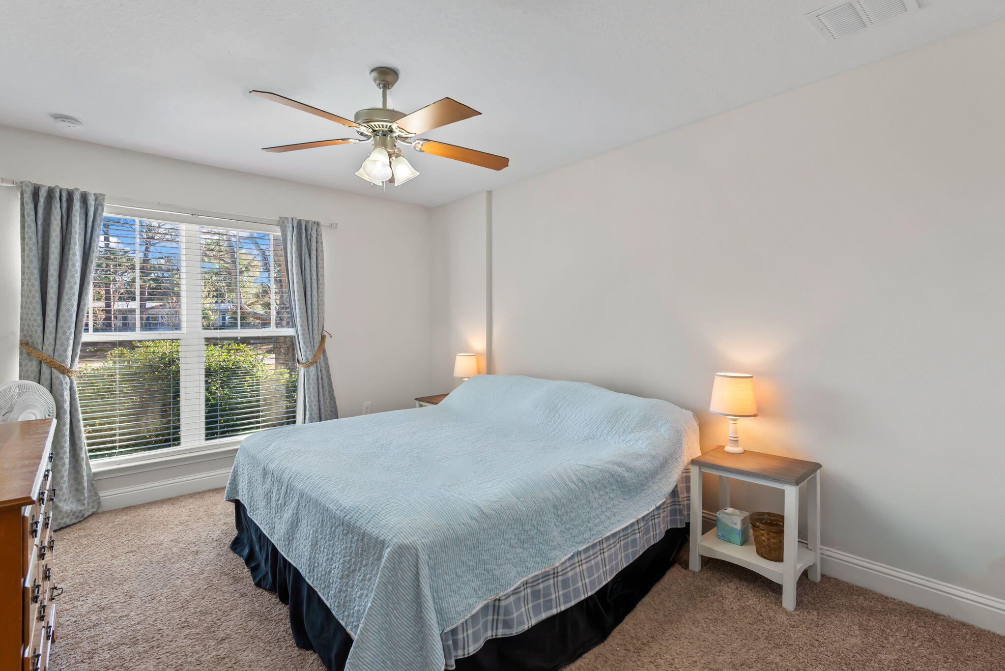 NAVARRE 2ND ADDITION - Residential