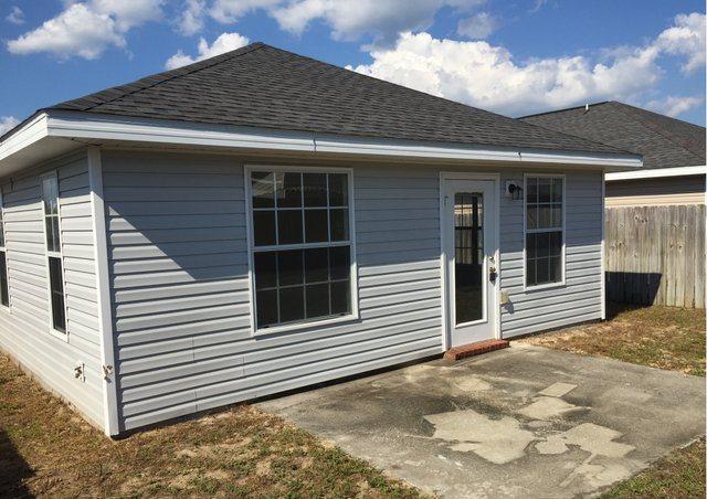 SHADOW LAKES - Residential