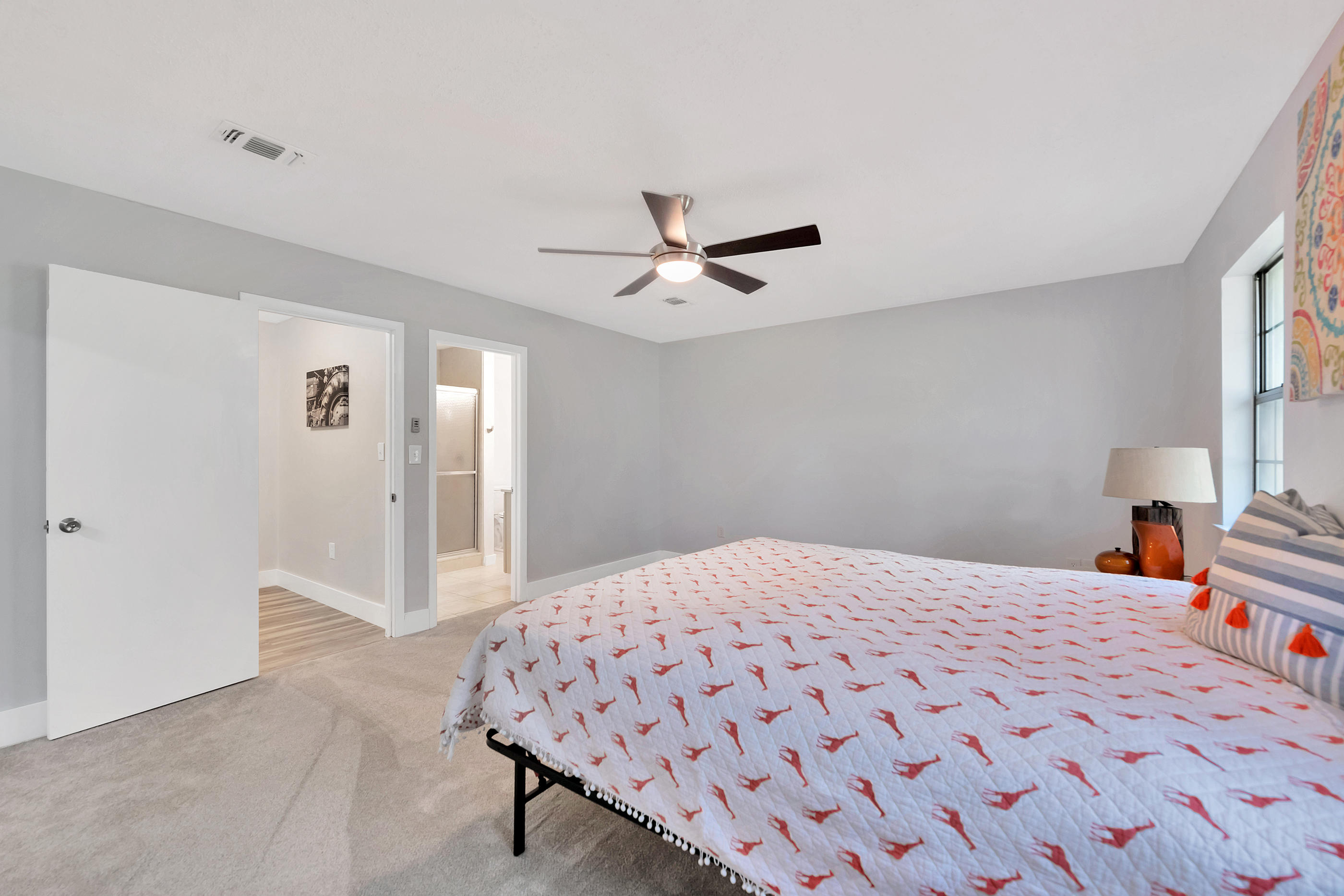 ROBLEDAL ESTATES - Residential