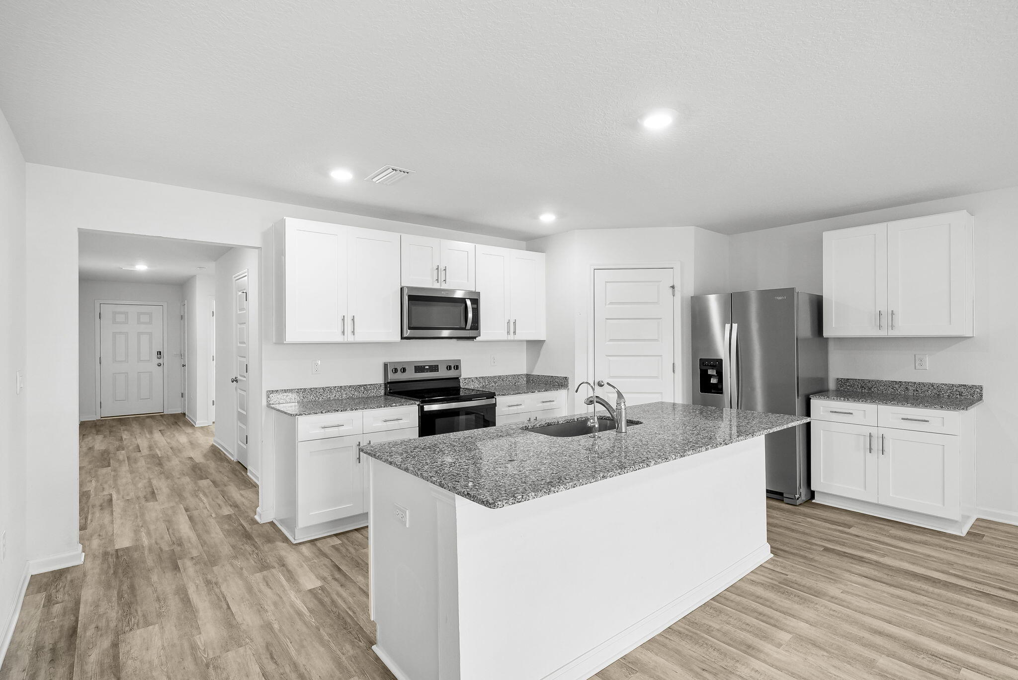 RIVERWALK PH I - Residential Lease