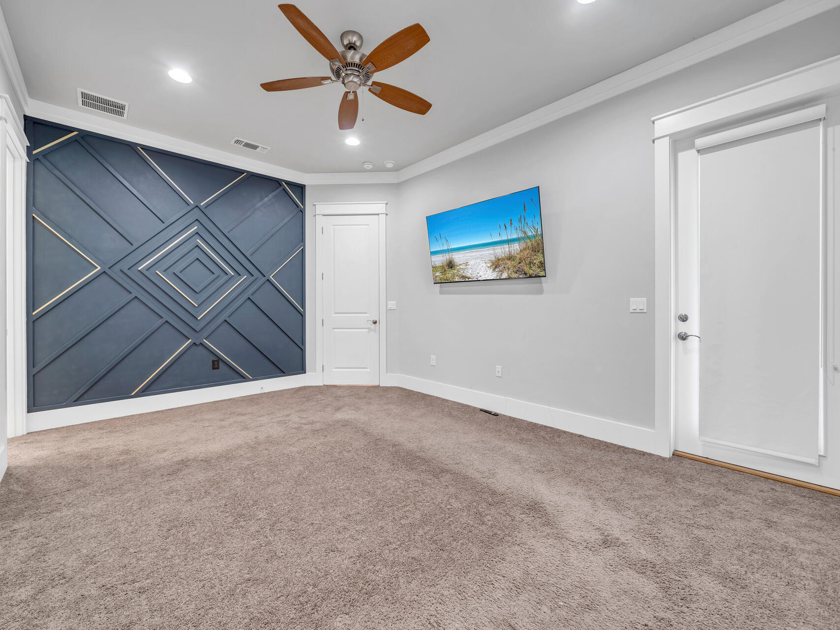 Paradise Cove - Residential