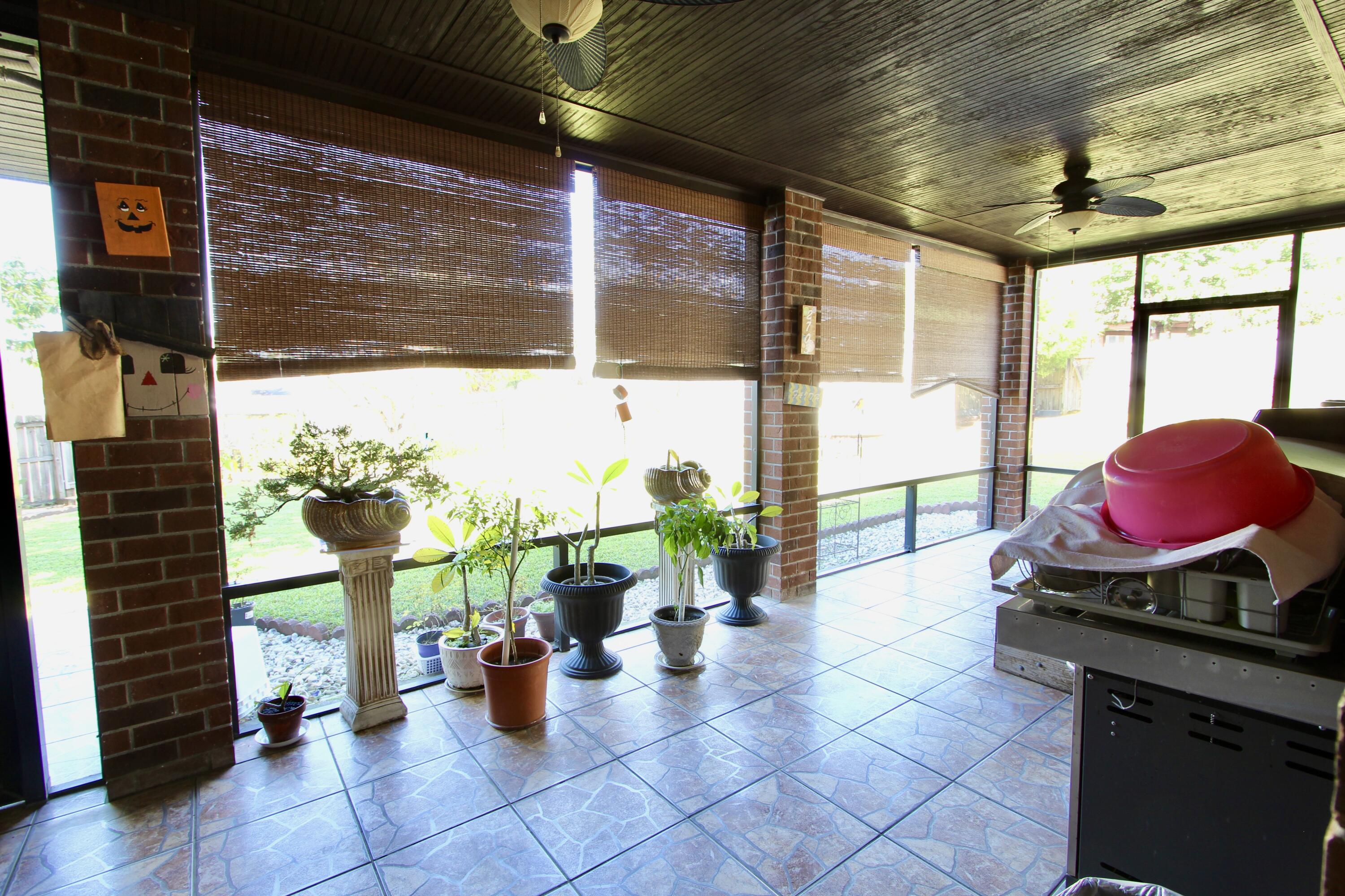 PAGE PLACE 3 PH 1 - Residential