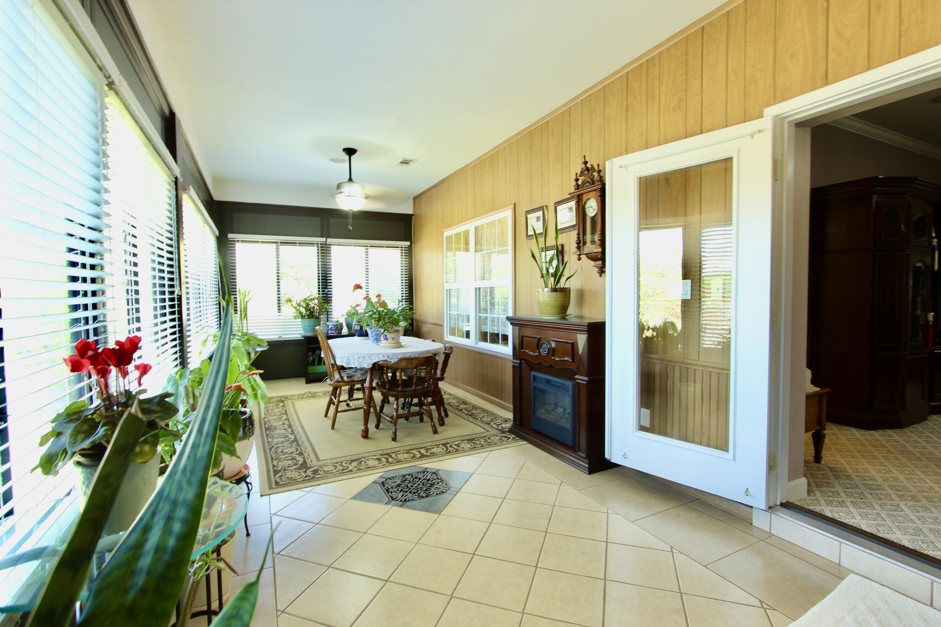 PAGE PLACE 3 PH 1 - Residential