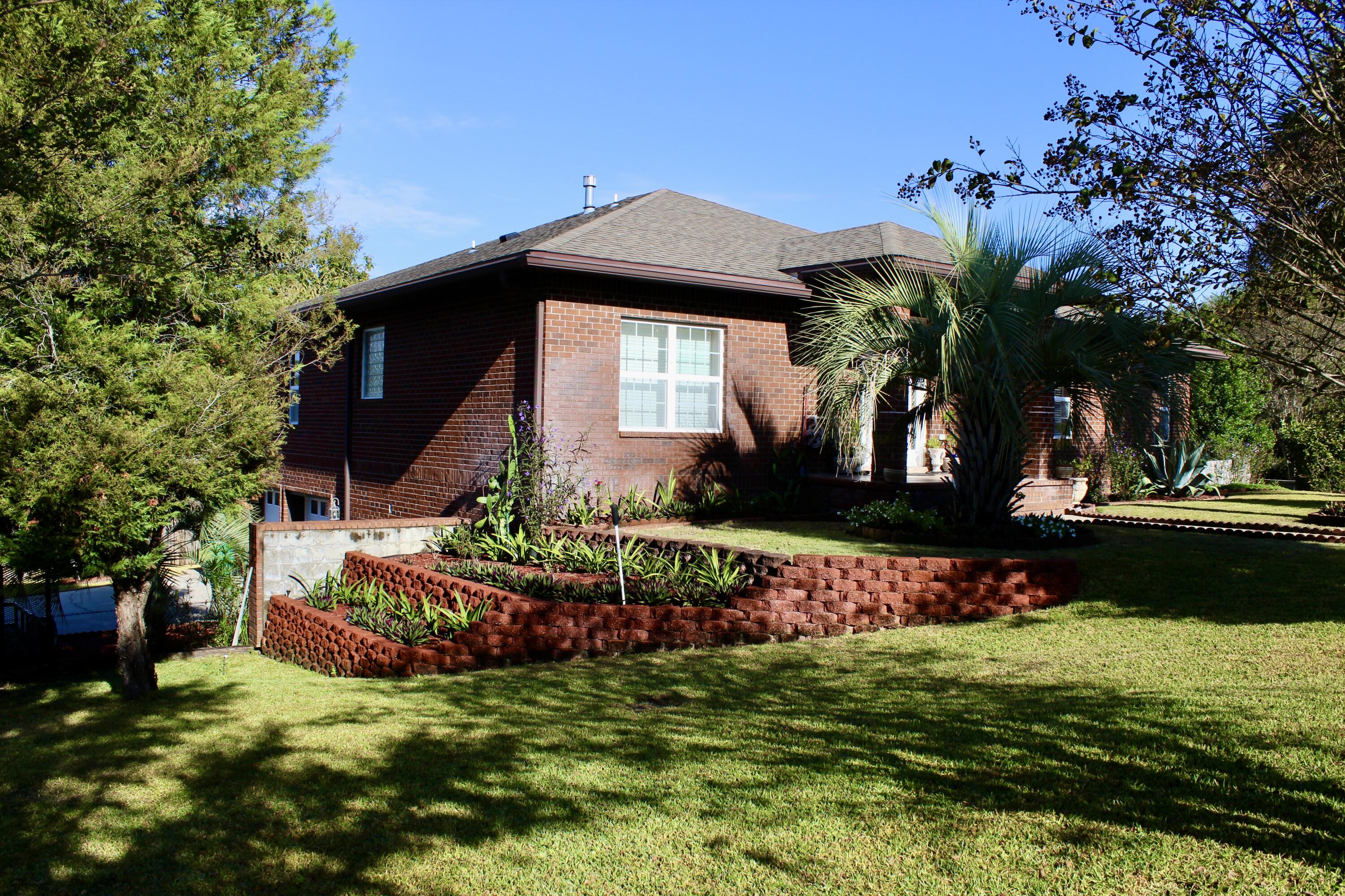 PAGE PLACE 3 PH 1 - Residential