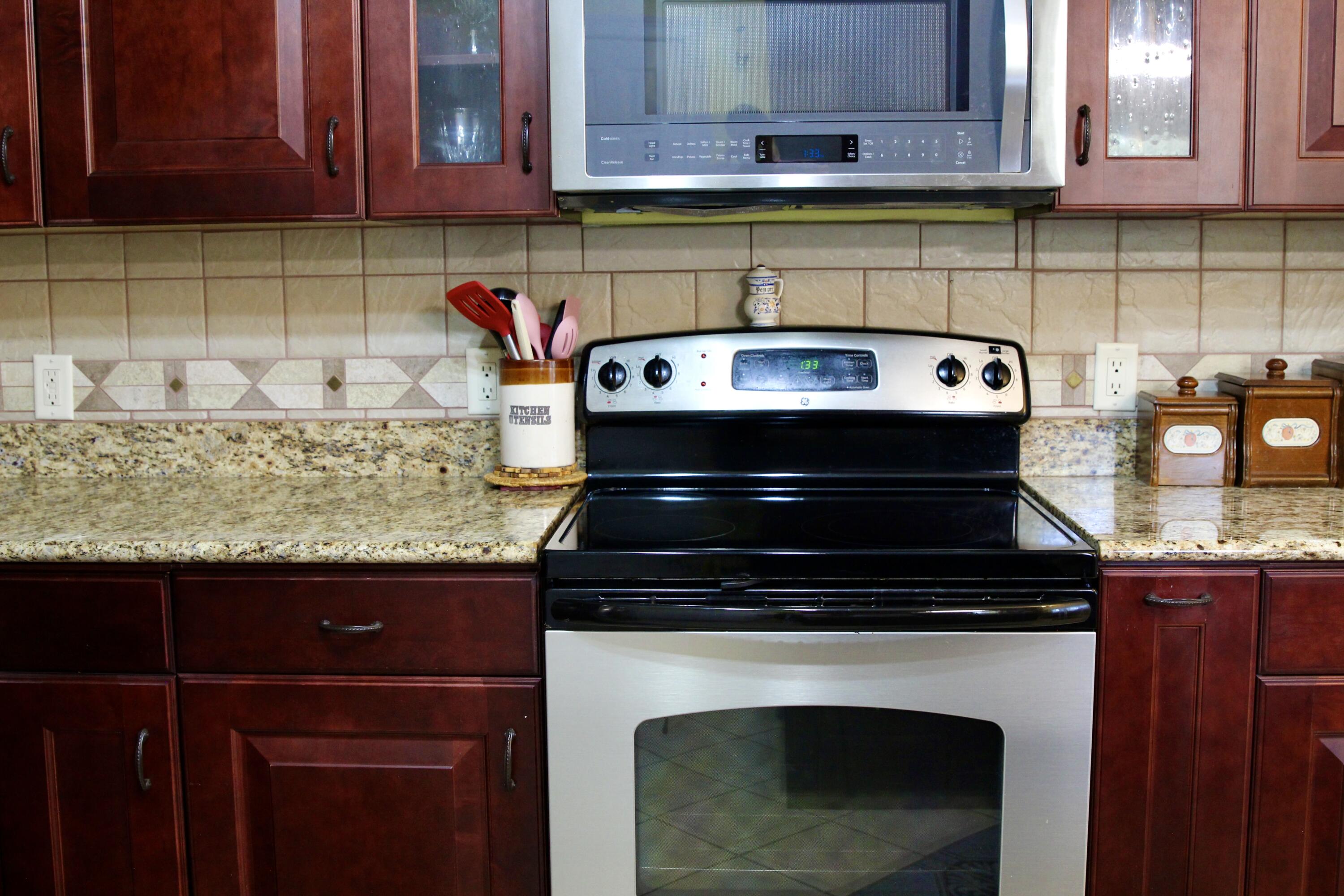 PAGE PLACE 3 PH 1 - Residential