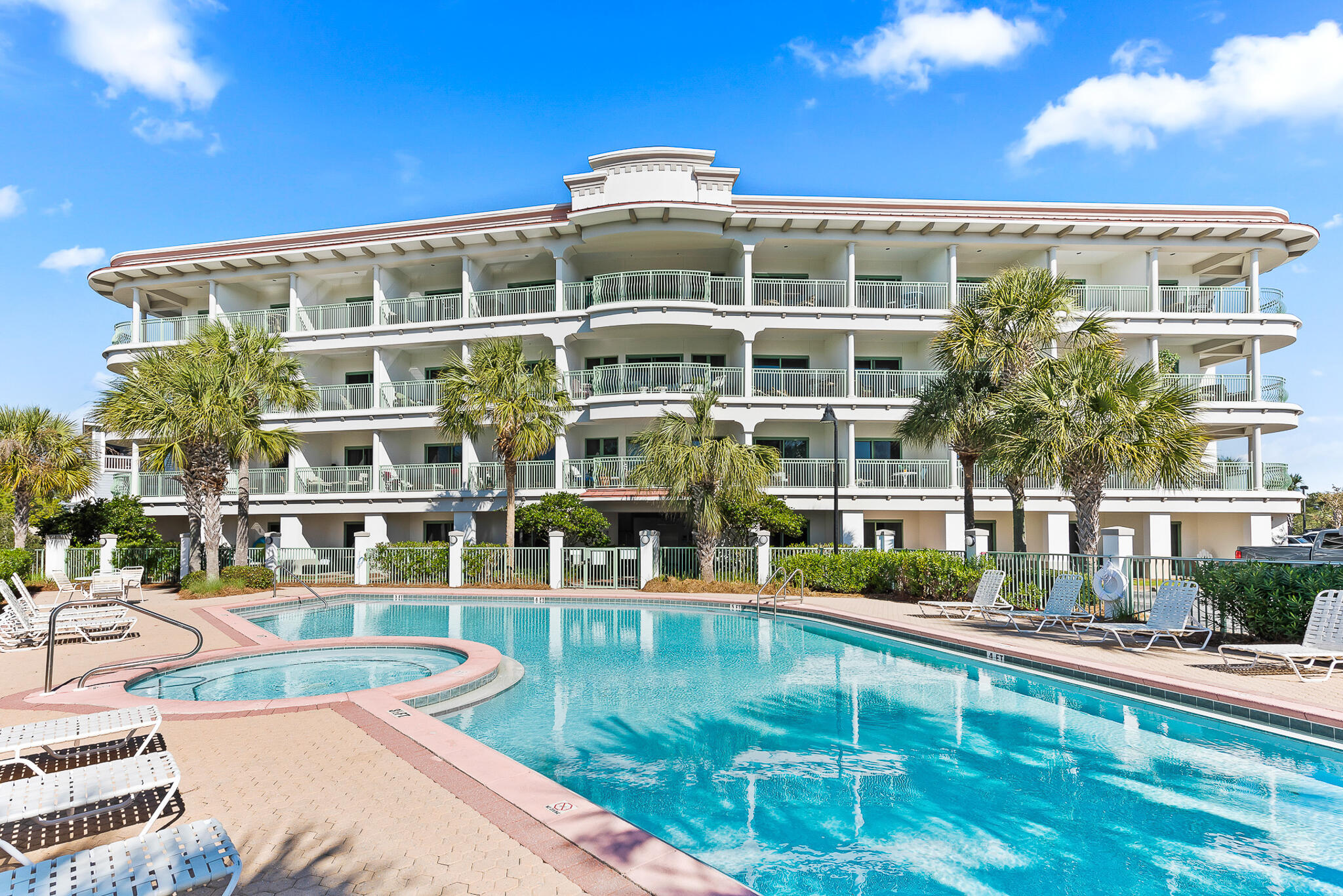 INN AT SEACREST BEACH (THE) - Residential