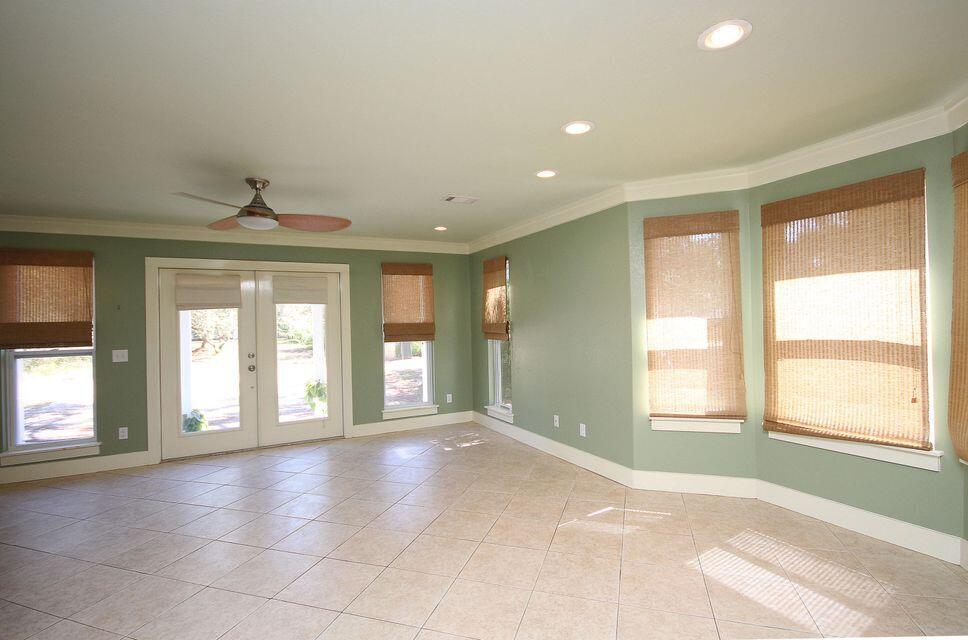 Gulfshore Manor - Residential Lease