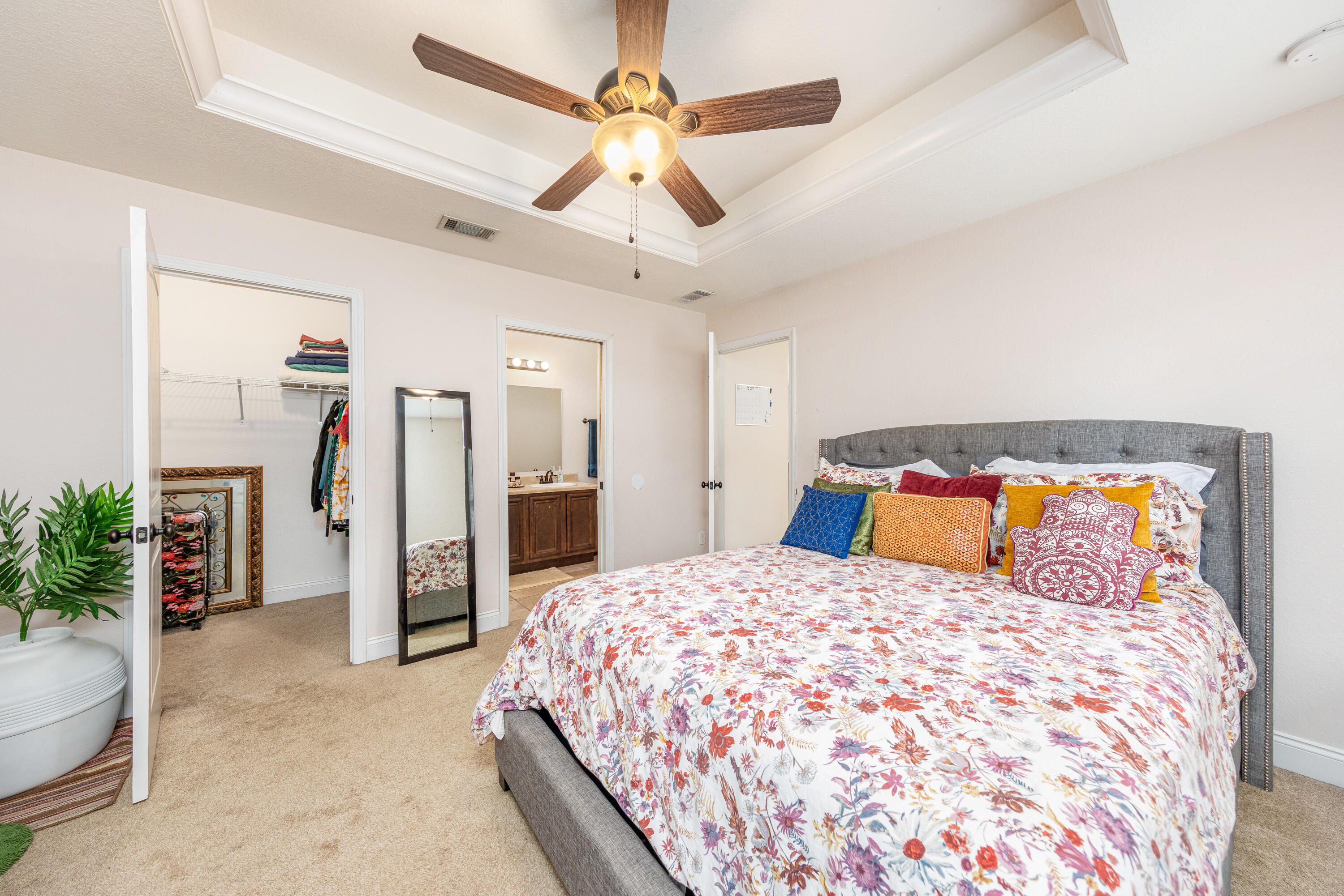 SHADOW LAKES - Residential