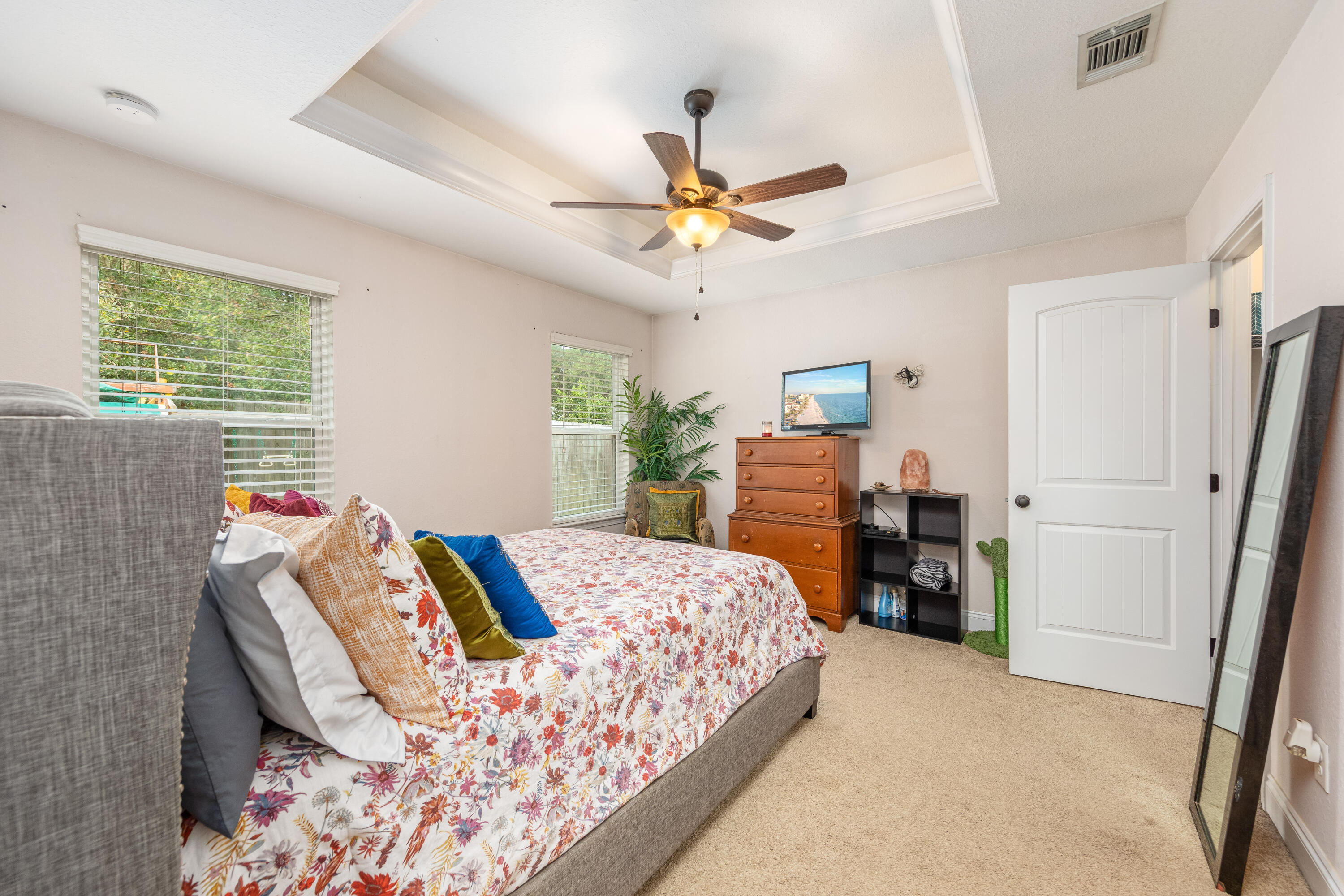 SHADOW LAKES - Residential