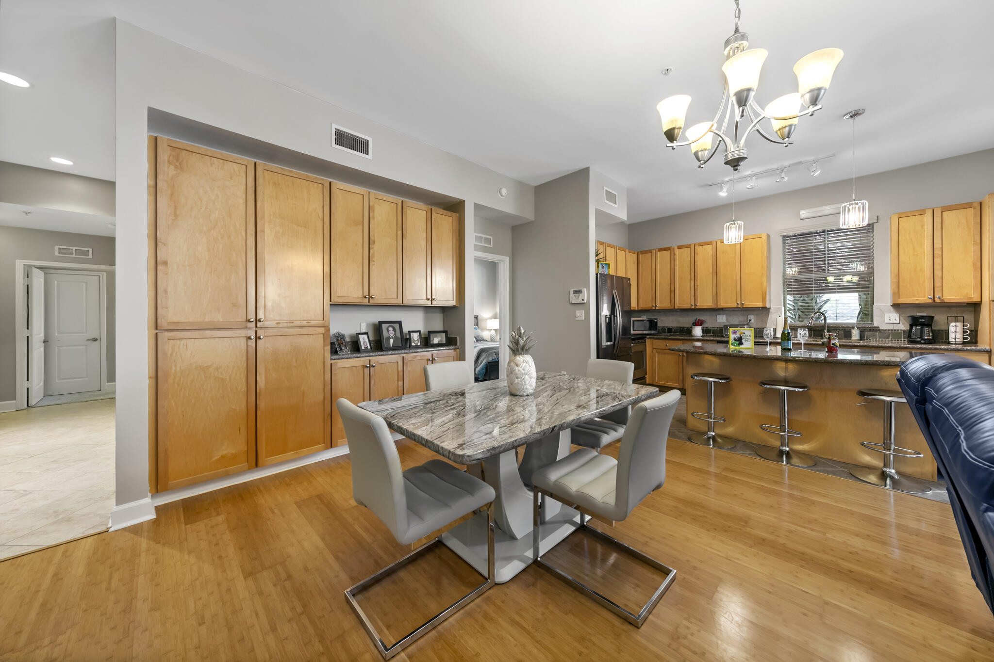 ISLAND RESERVE - Residential