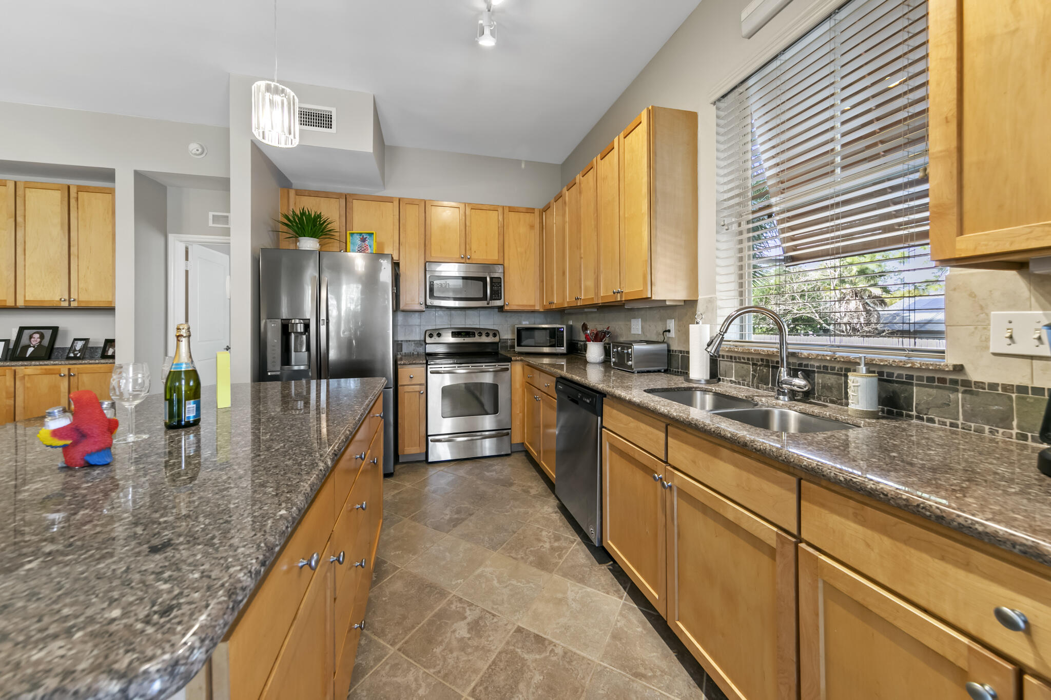 ISLAND RESERVE - Residential