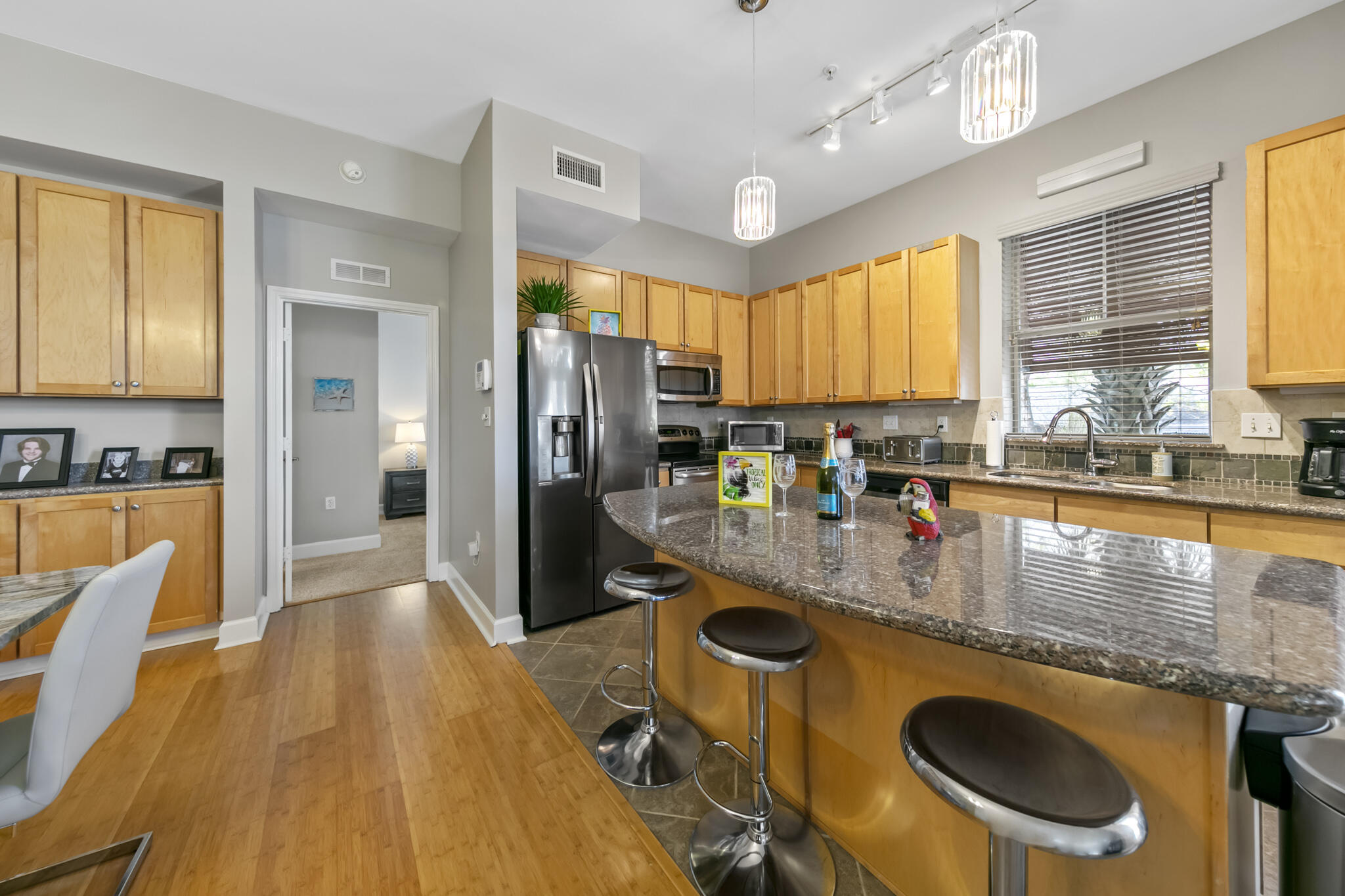 ISLAND RESERVE - Residential